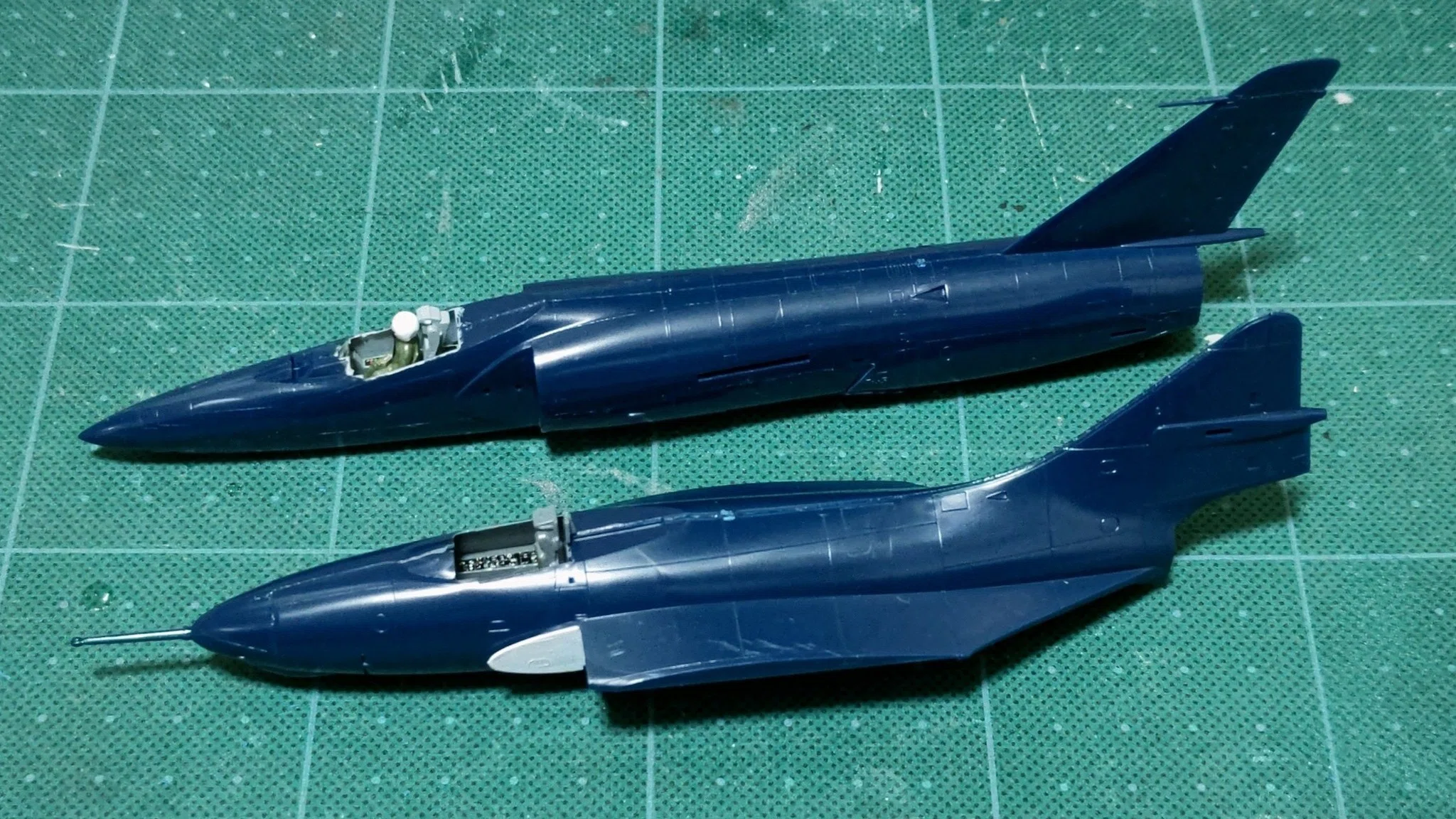 いい歳こいたおっさんが久しぶりにプラモデルを作る話 その11 グラマン