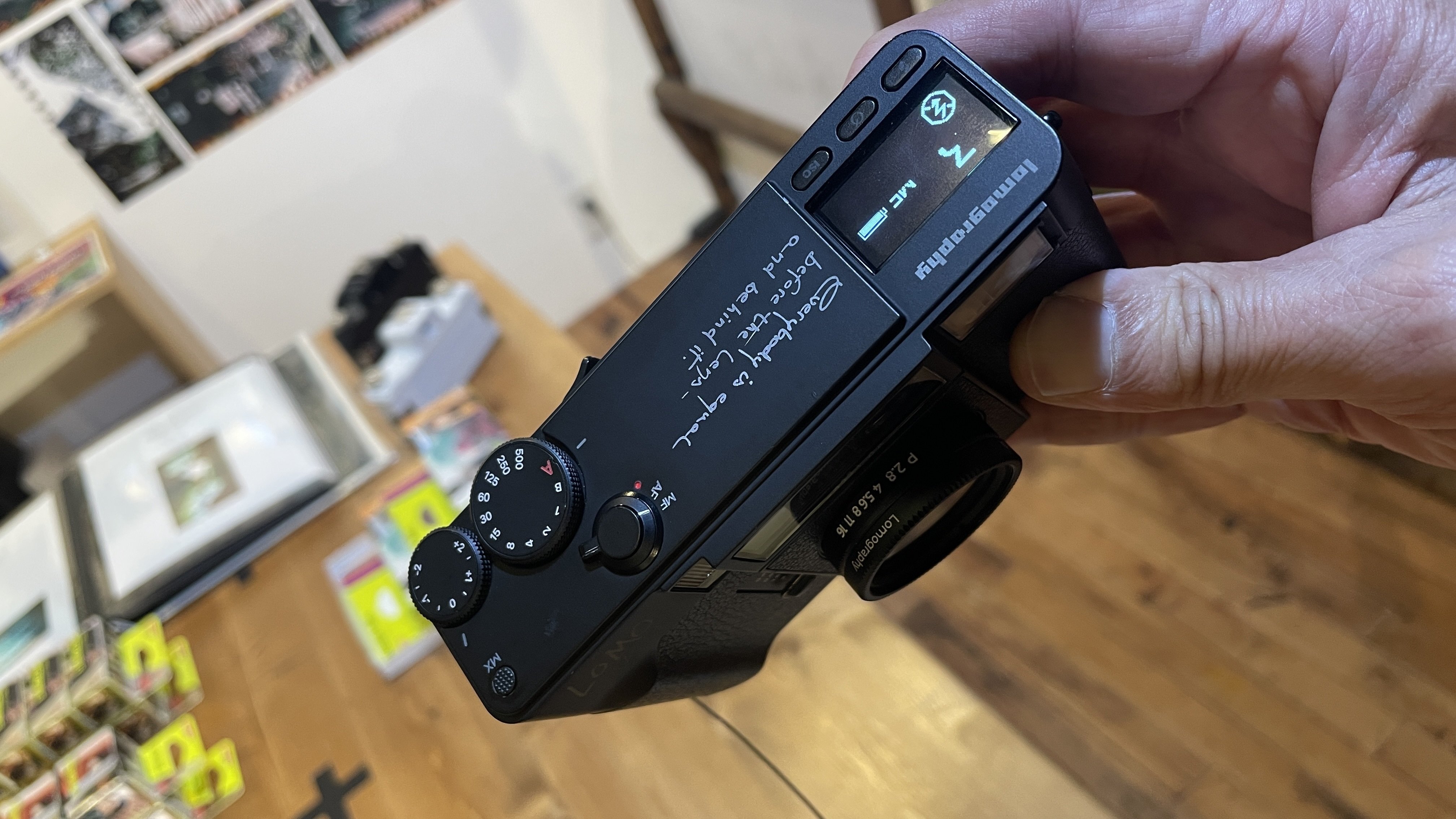 LOMO MC-Aを触ってきた｜MOJA MOJA