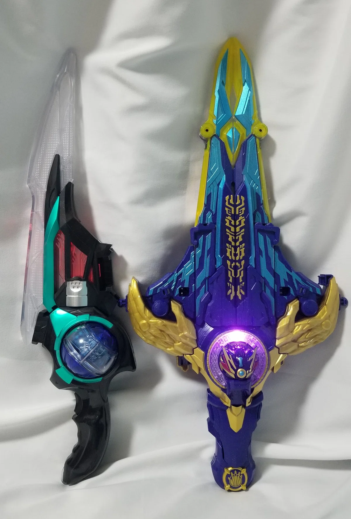 ゴジュウ玩具を持っていればいるほど、『DXリョウテガソード』の楽しさ 