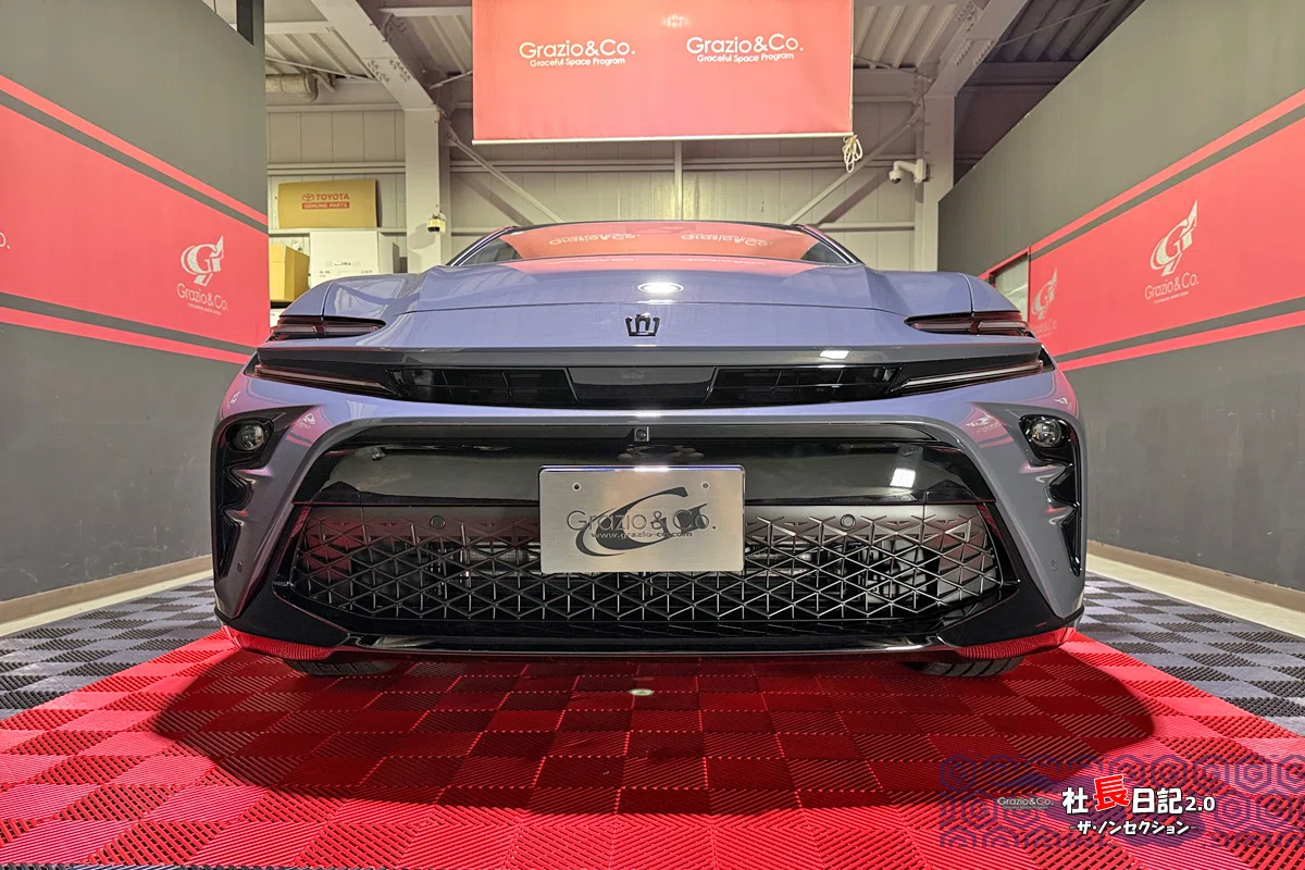 クラウンスポーツ　純正　テール　TOYOTAエンブレム付 クラウンスポーツ 純正 テール TOYOTAエンブレム付 【公式通販】