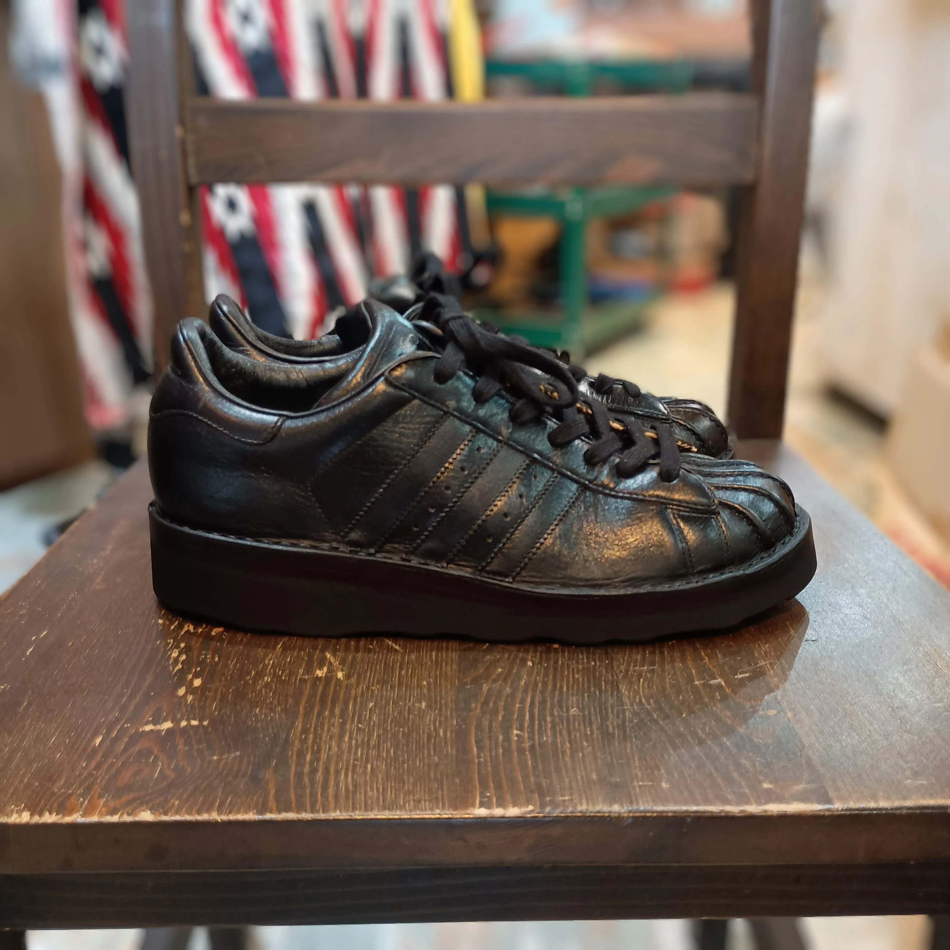 Resole/ソールカスタム】Adidas Super Star LX+vibram#4014｜CREA