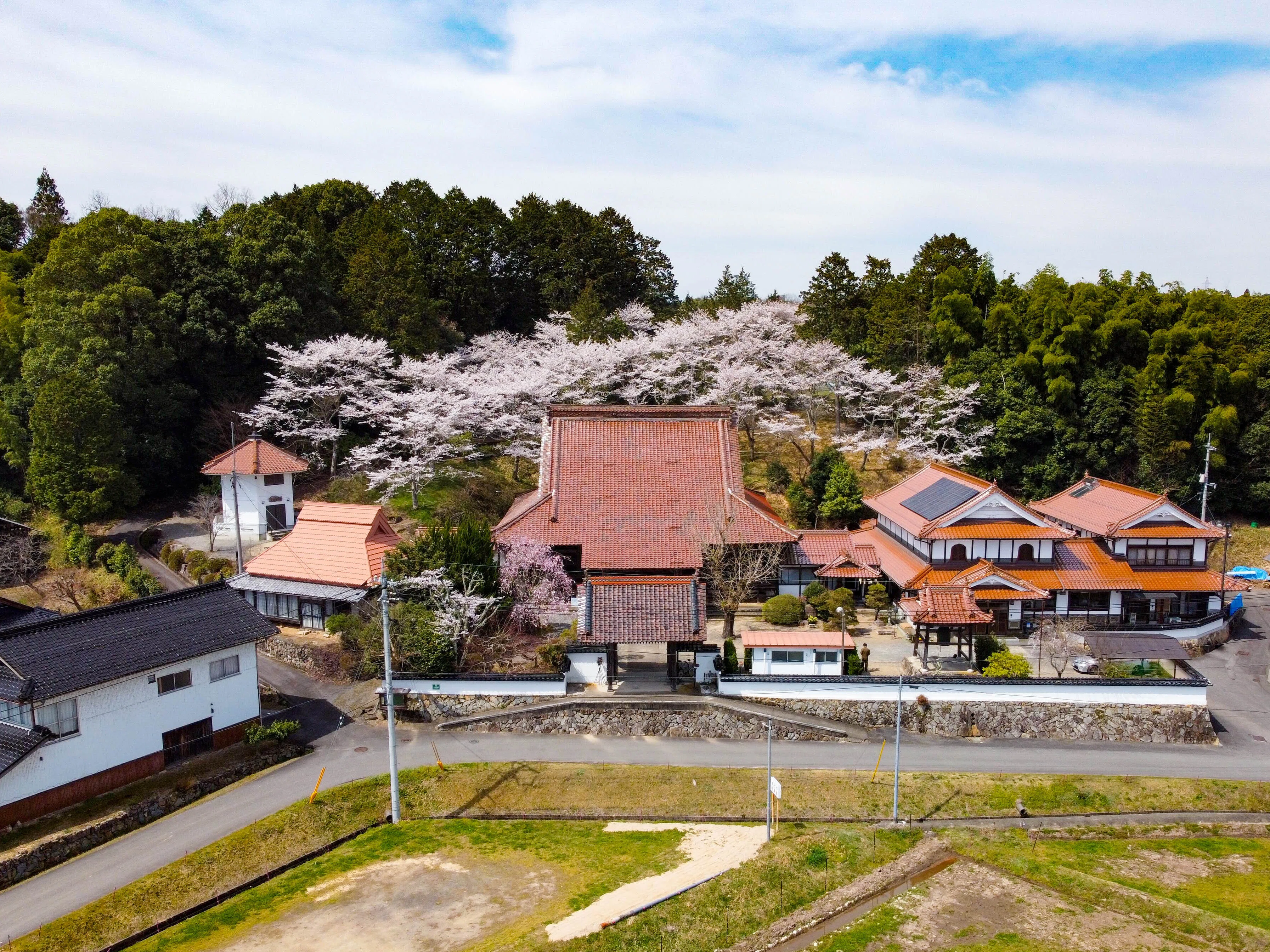 26 Shohozan Zentoku-ji Temple (Kaishin-cho, Miyoshi City) - Temple