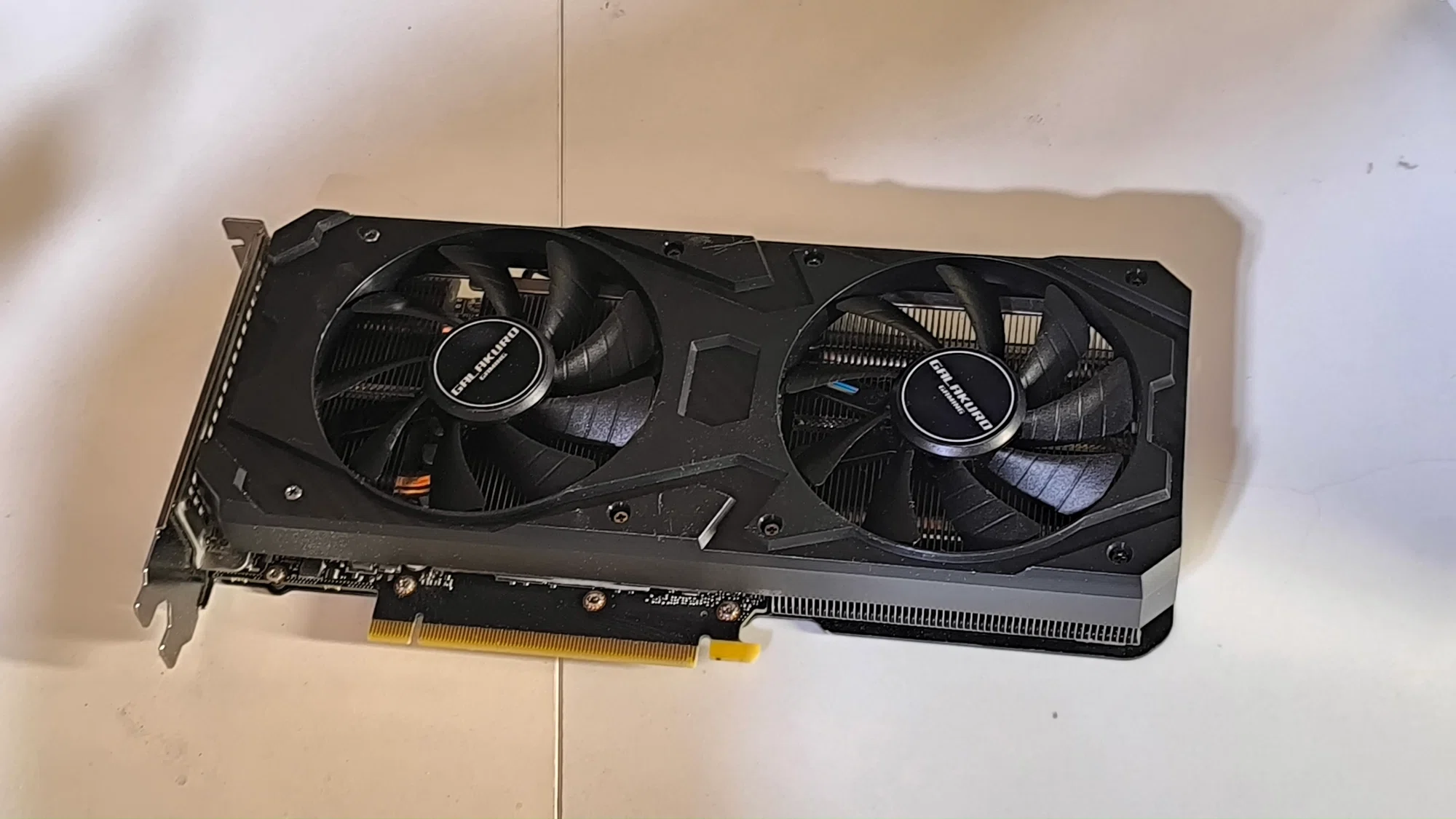 自作PCをRTX3060からRTX5060に換装した理由、GB6ベンチマーク、感想 自作PCをRTX3060からRTX5060に換装した理由、GB6ベンチマーク、感想