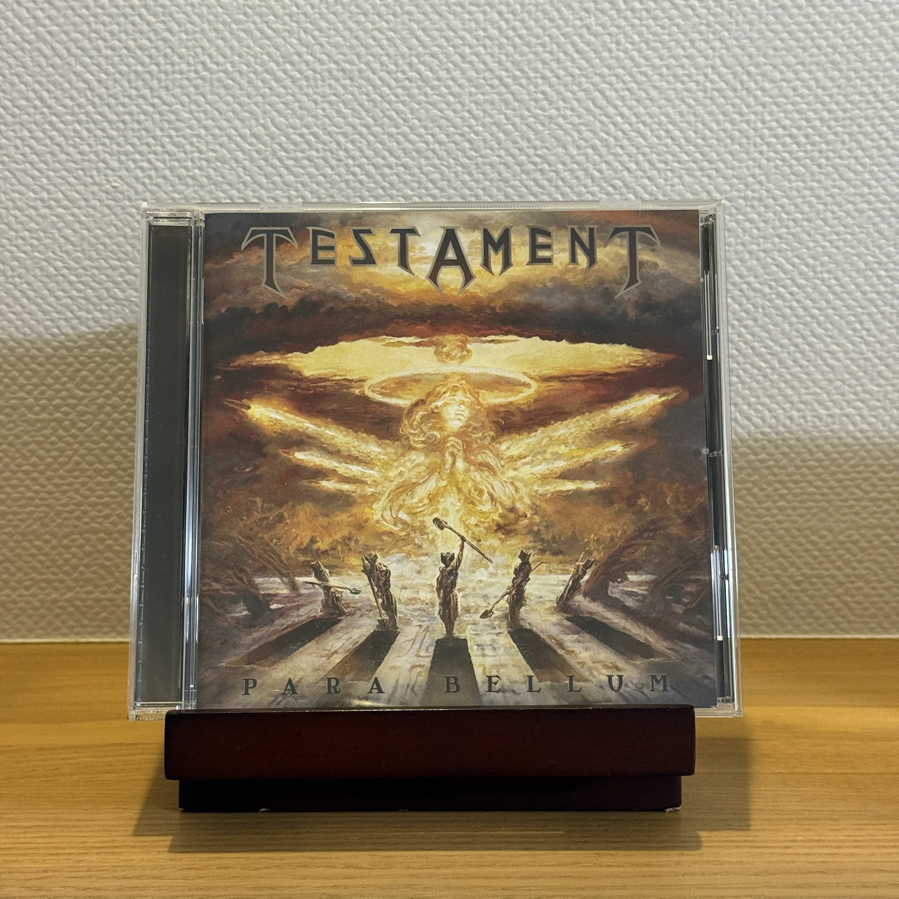 レビュー／TESTAMENTの「PARA BELLUM」“絶滅危惧種”が放つ渾身の一撃は