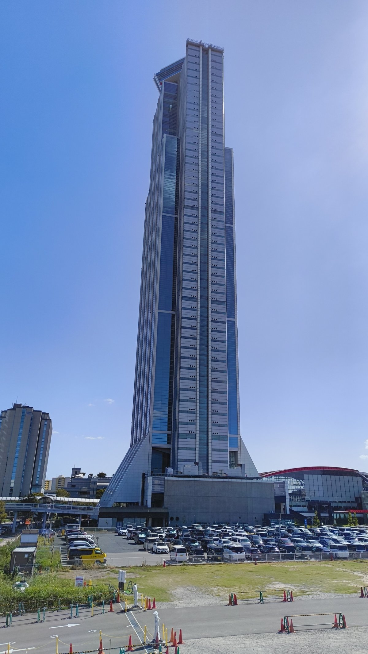 万博番外編（10/9）⑭～コスモタワー・大阪・関西万博デザイン展・ミャクミャク展～｜sho