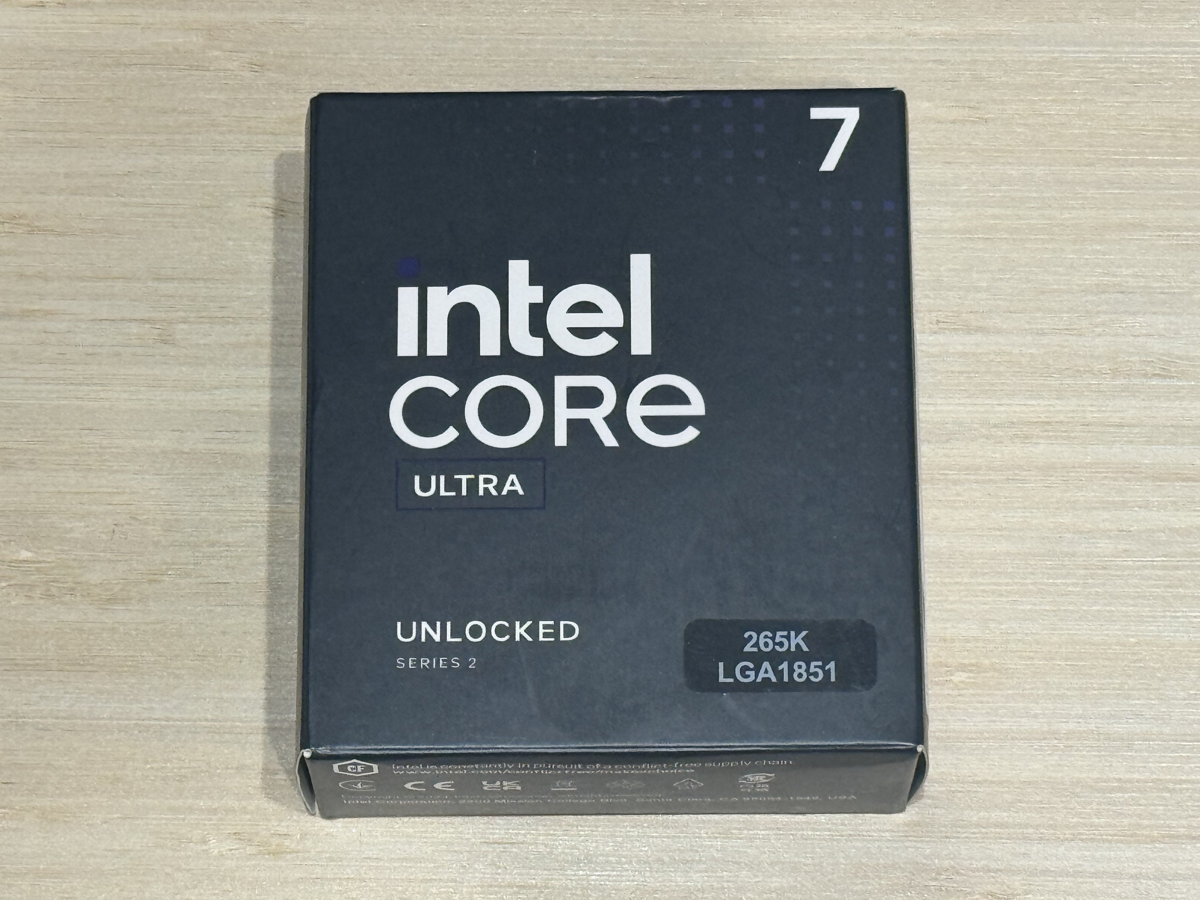 Intel CPUオリジナルパッケージ 専用出品　ドラ○もん様用 ドラえもん様専用CPU