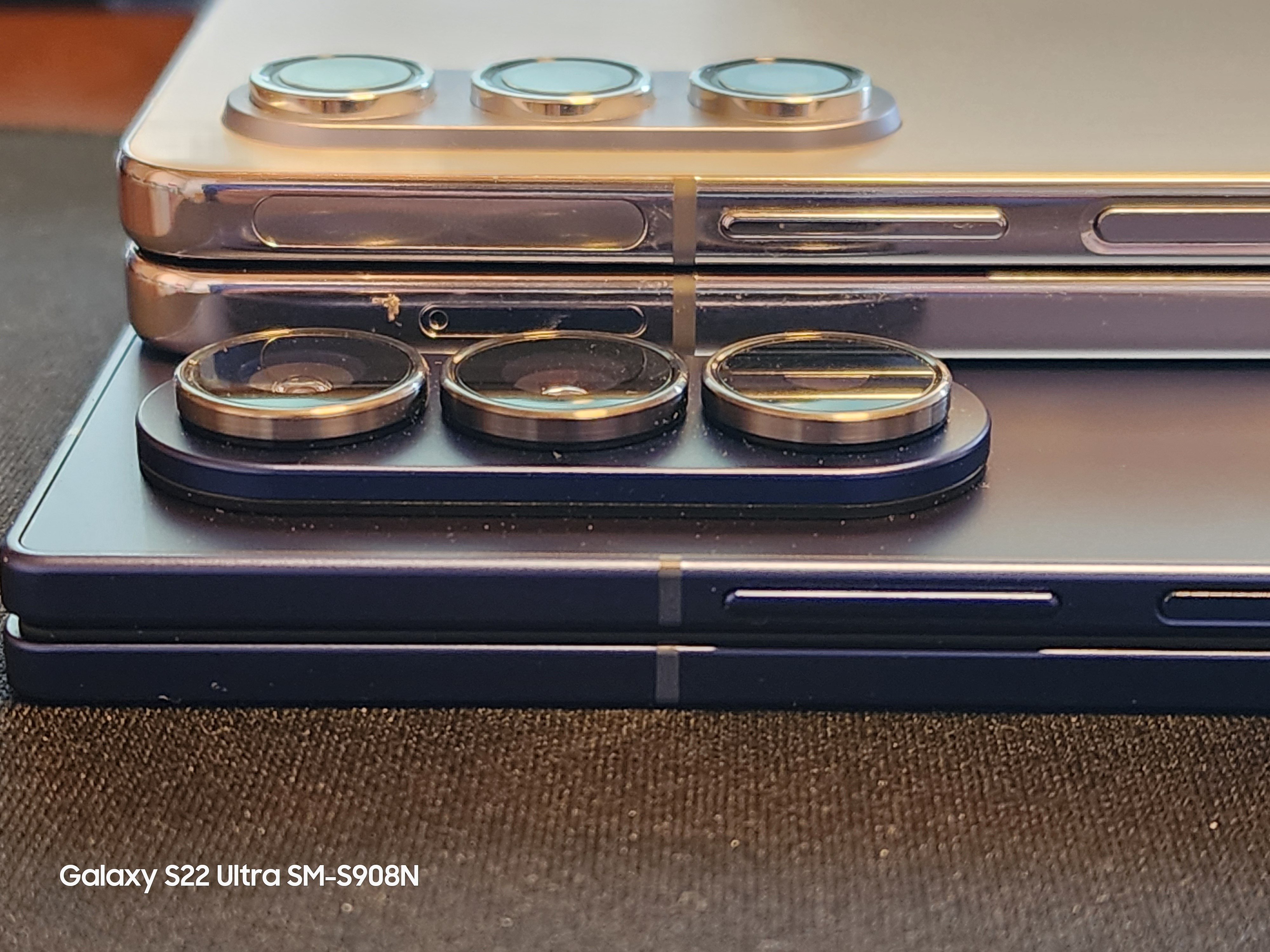 Galaxy Z Fold7 実機レビュー | 最高の折りたたみスマホ！｜wata49