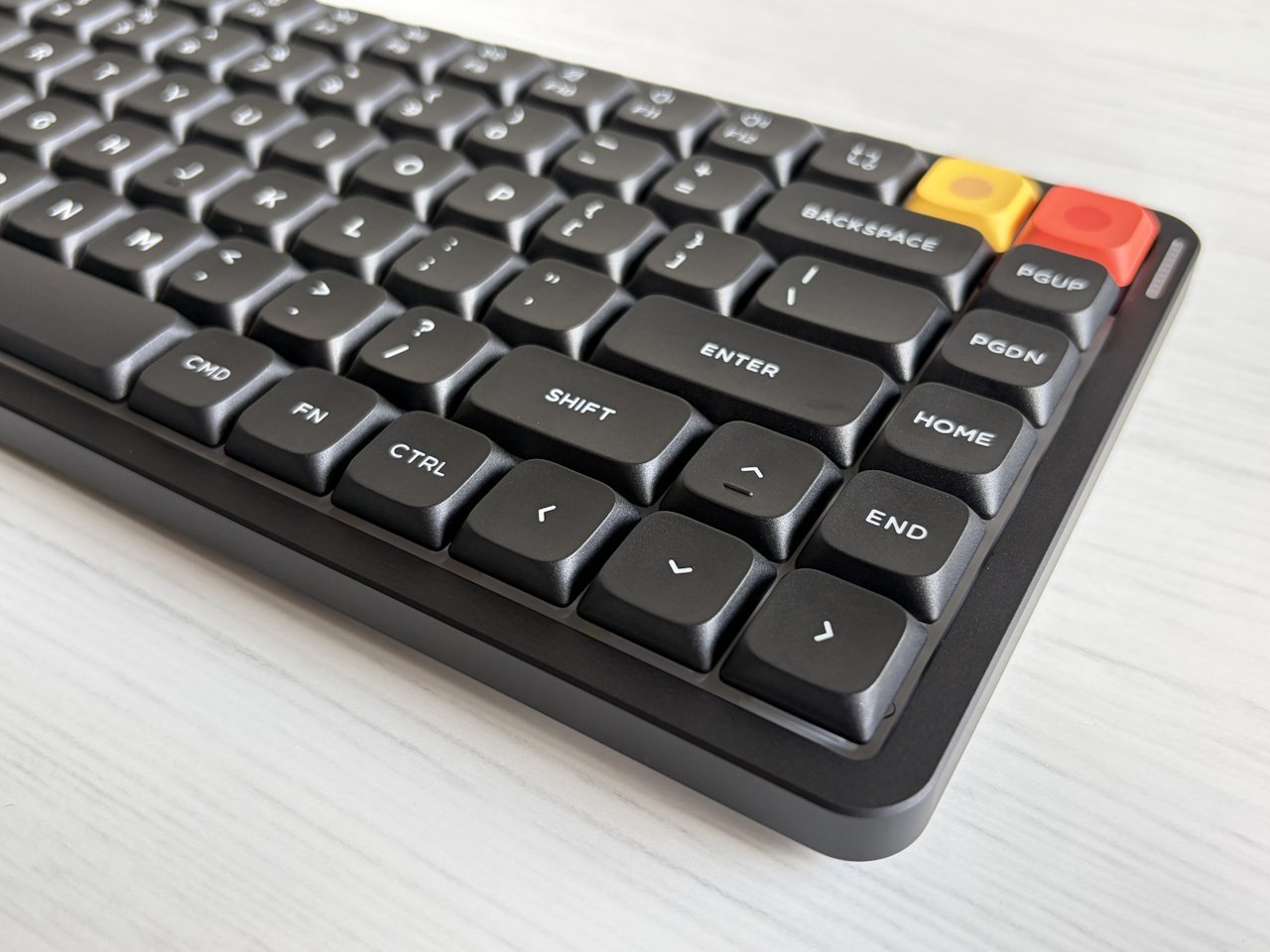 NuPhy Air75 V3（Red nano）｜万人受けしそうなロープロメカニカル。猫