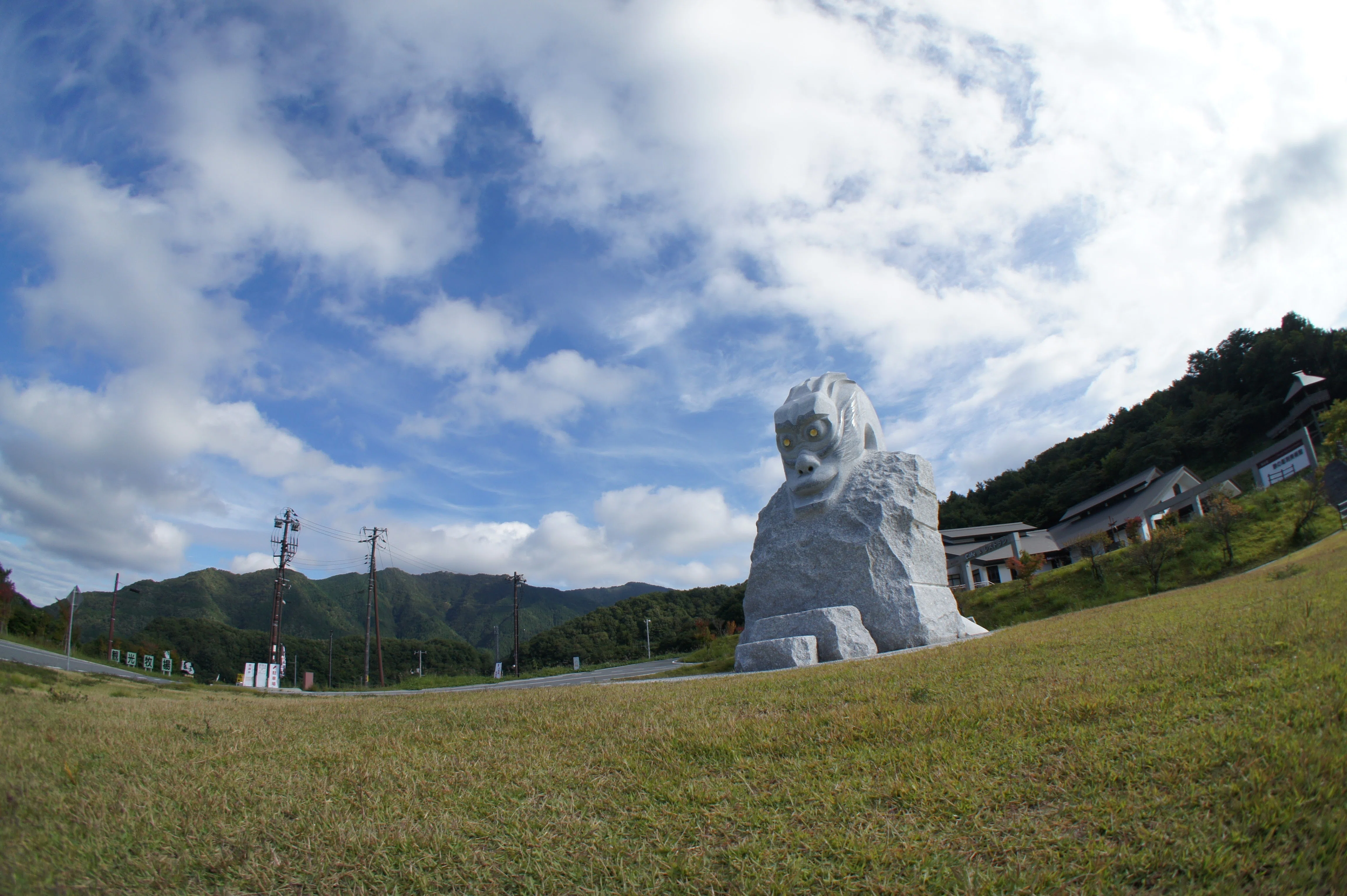 彫刻家・澄川喜一先生の屋外作品｜宍戸俊悟