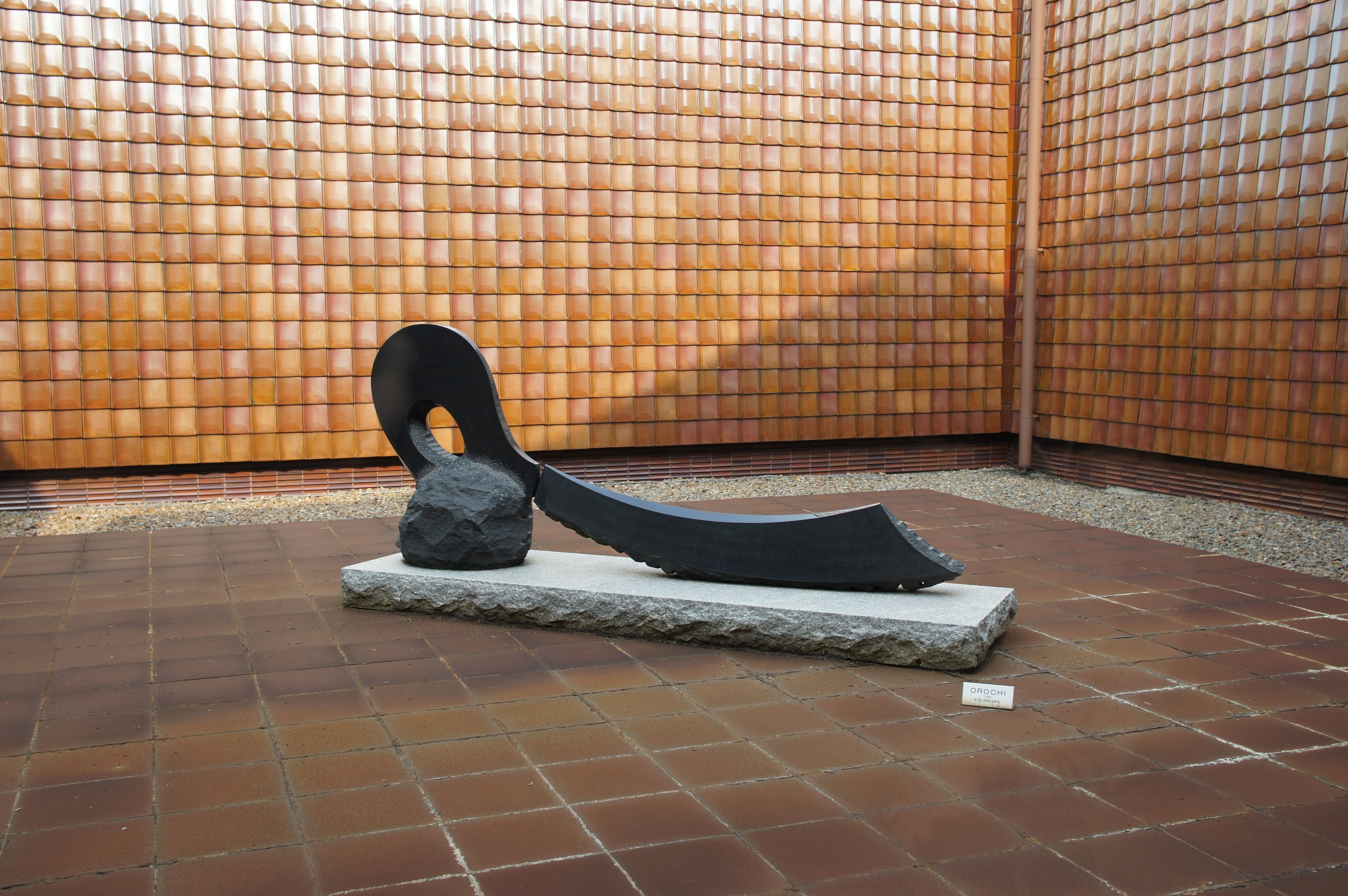 彫刻家・澄川喜一先生の屋外作品｜宍戸俊悟