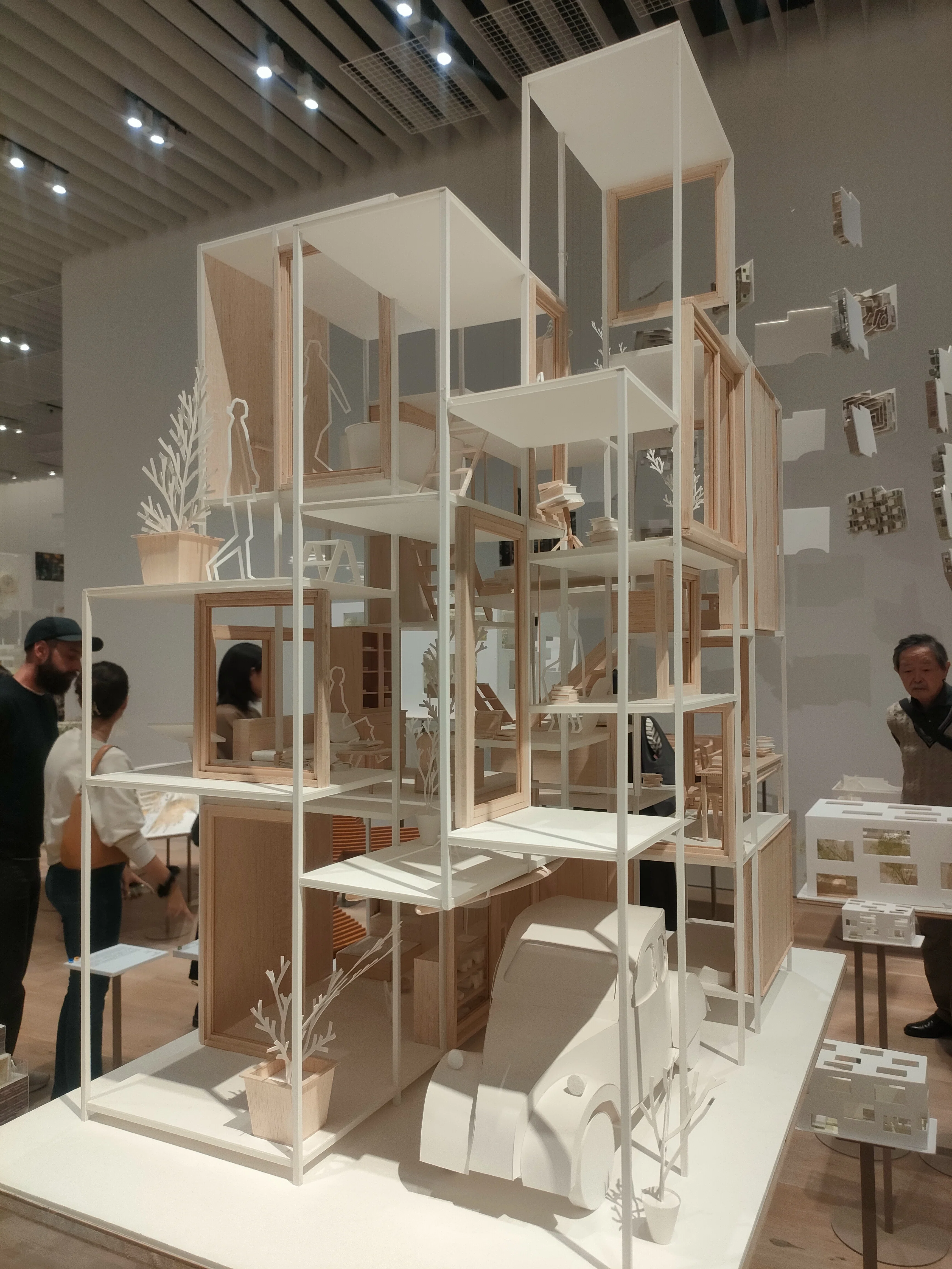 鑑賞ログ｜藤本壮介の建築 原初・未来・森｜麻利央書店