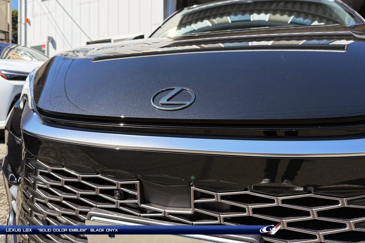 LBX「フェンダーアーチモール」と「エンブレム」アップデート