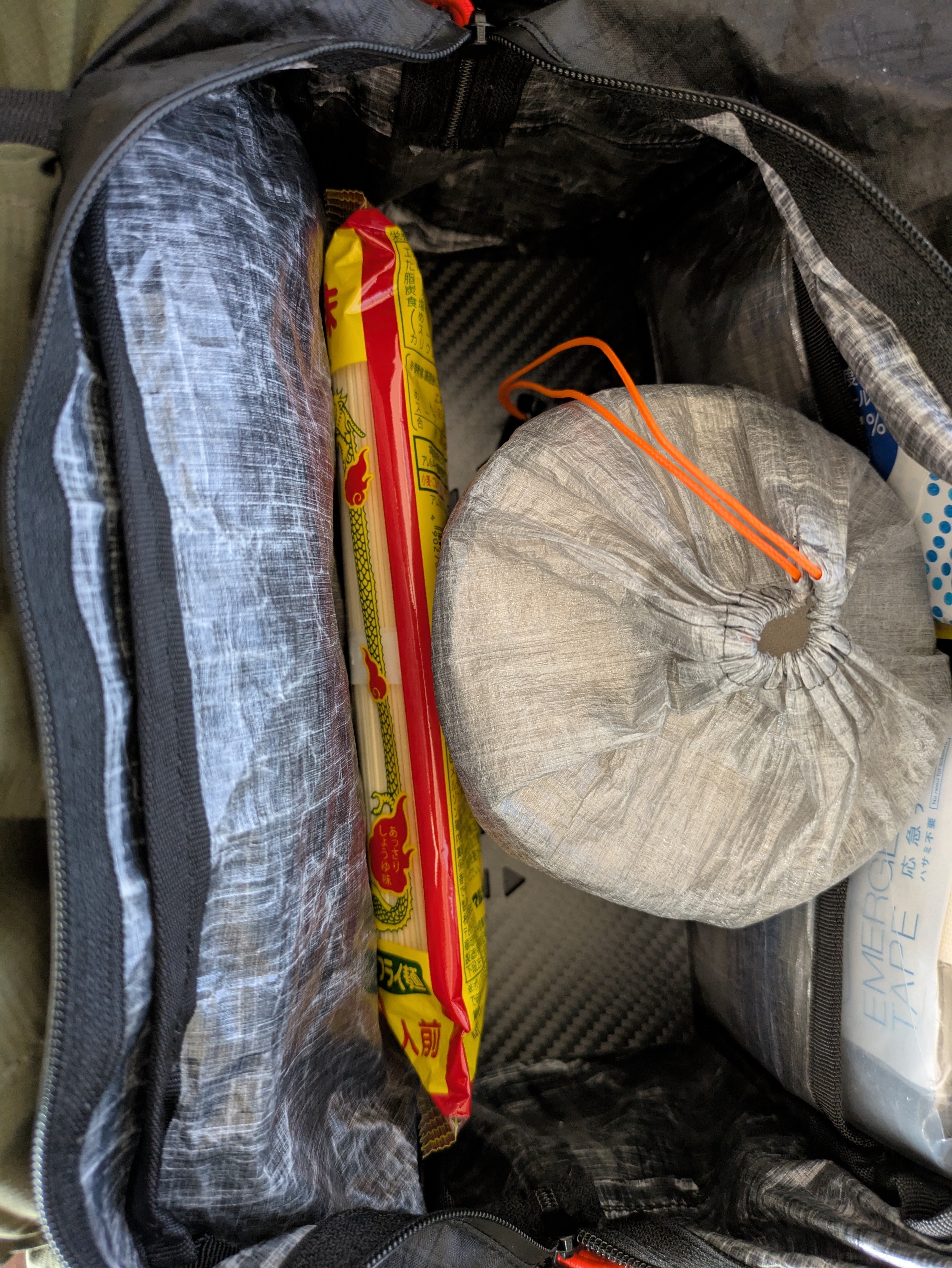 背中のムレとおさらば！Takao Mountain Bookのヒップバッグはいいぞ