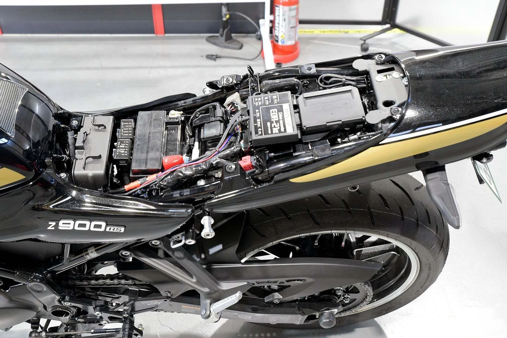 Z900RS】ECU脱着ガイド｜MotoJP｜株式会社MotoJP
