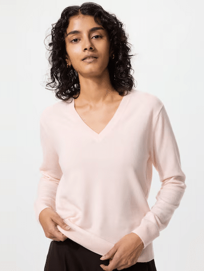 【新品】ユニクロ カシミヤVネックセーター 2色セット 楽天市場】UNIQLO☆ユニクロ/Vネック長袖ニット/カシミヤ100％/251