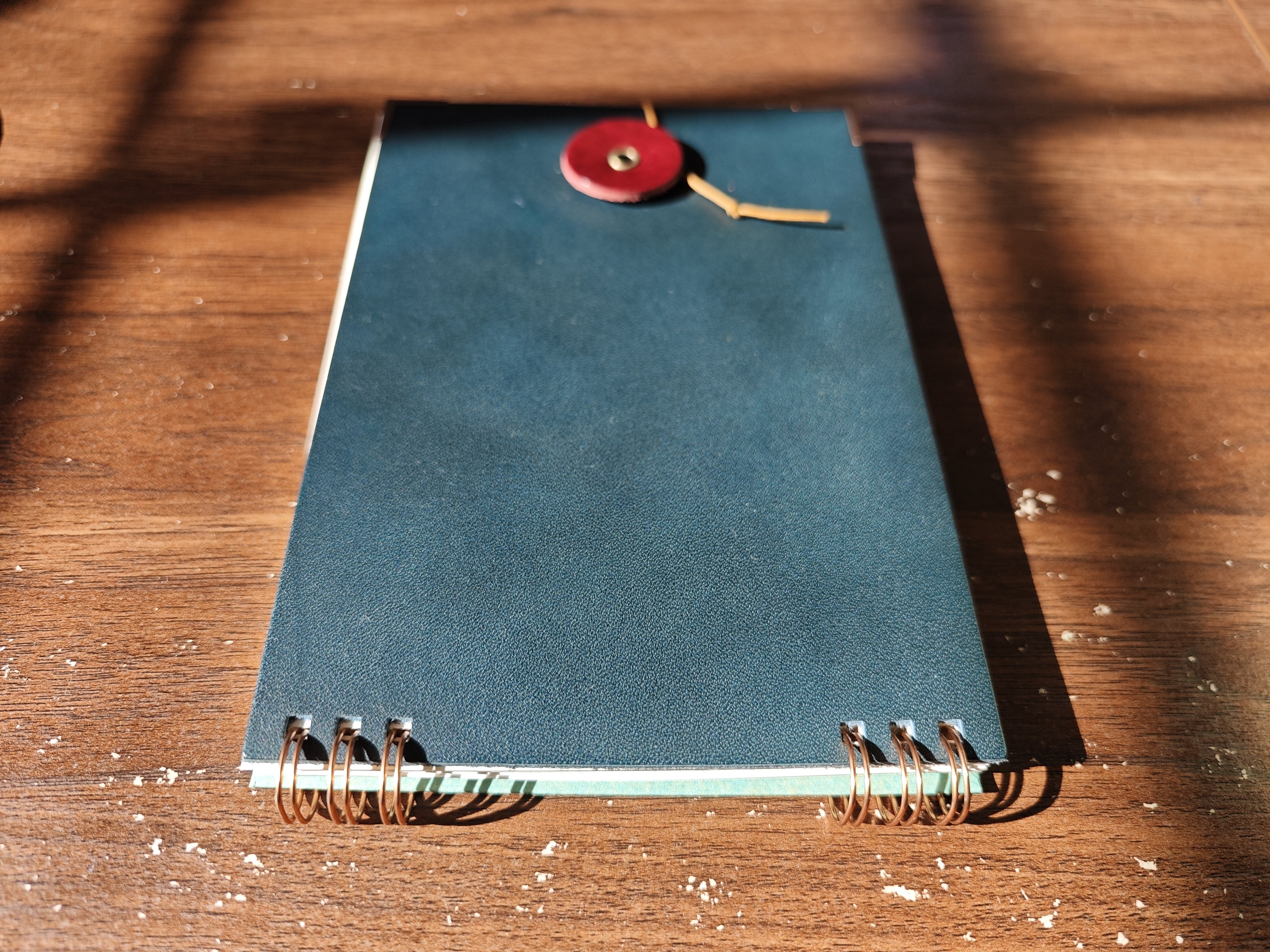 世界に一つだけの】オーダーノートが作れる素敵文具店【カキモリ