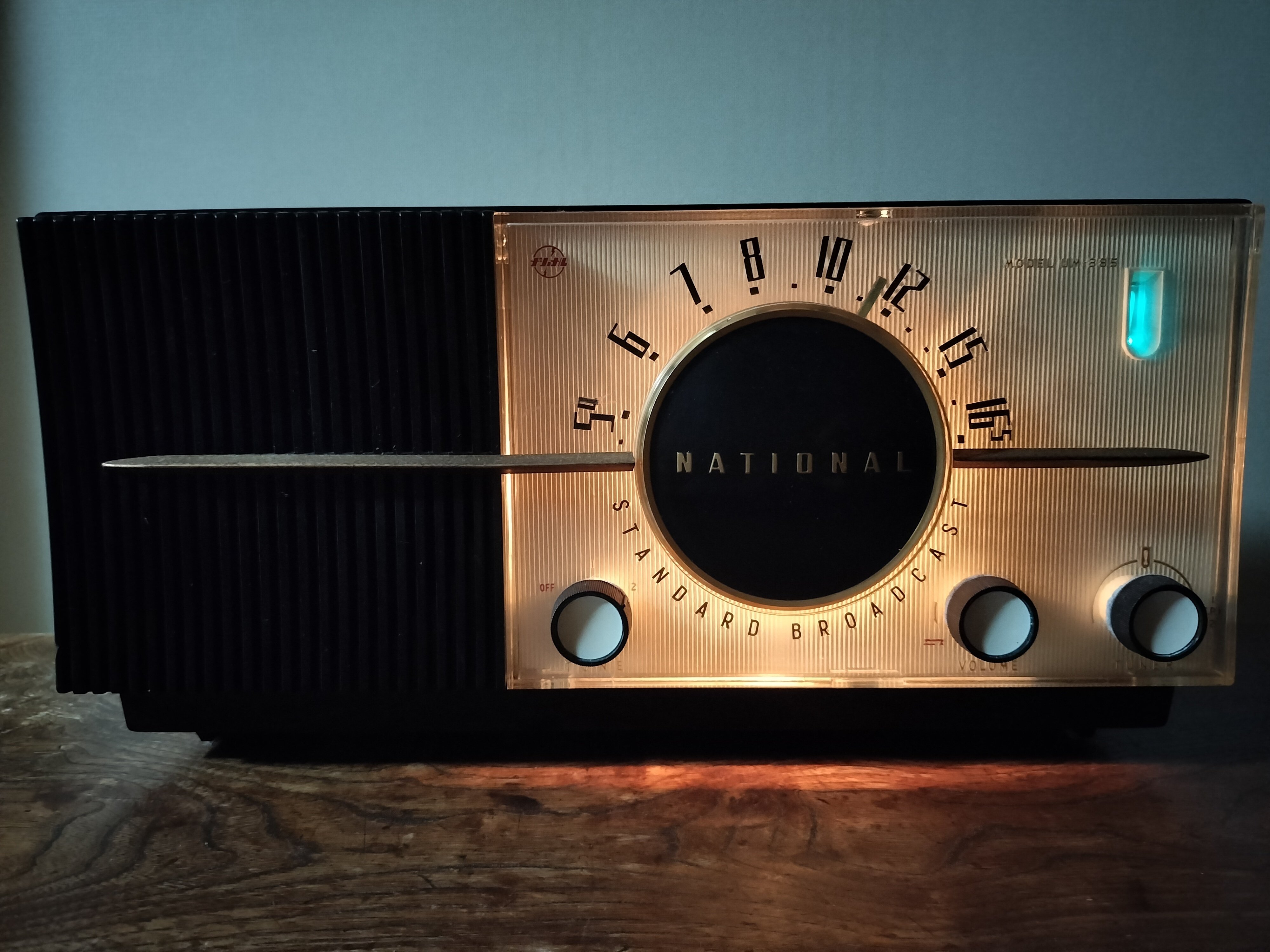 真空管ラジオをスマホスピーカーで日常使いするはなし 〜