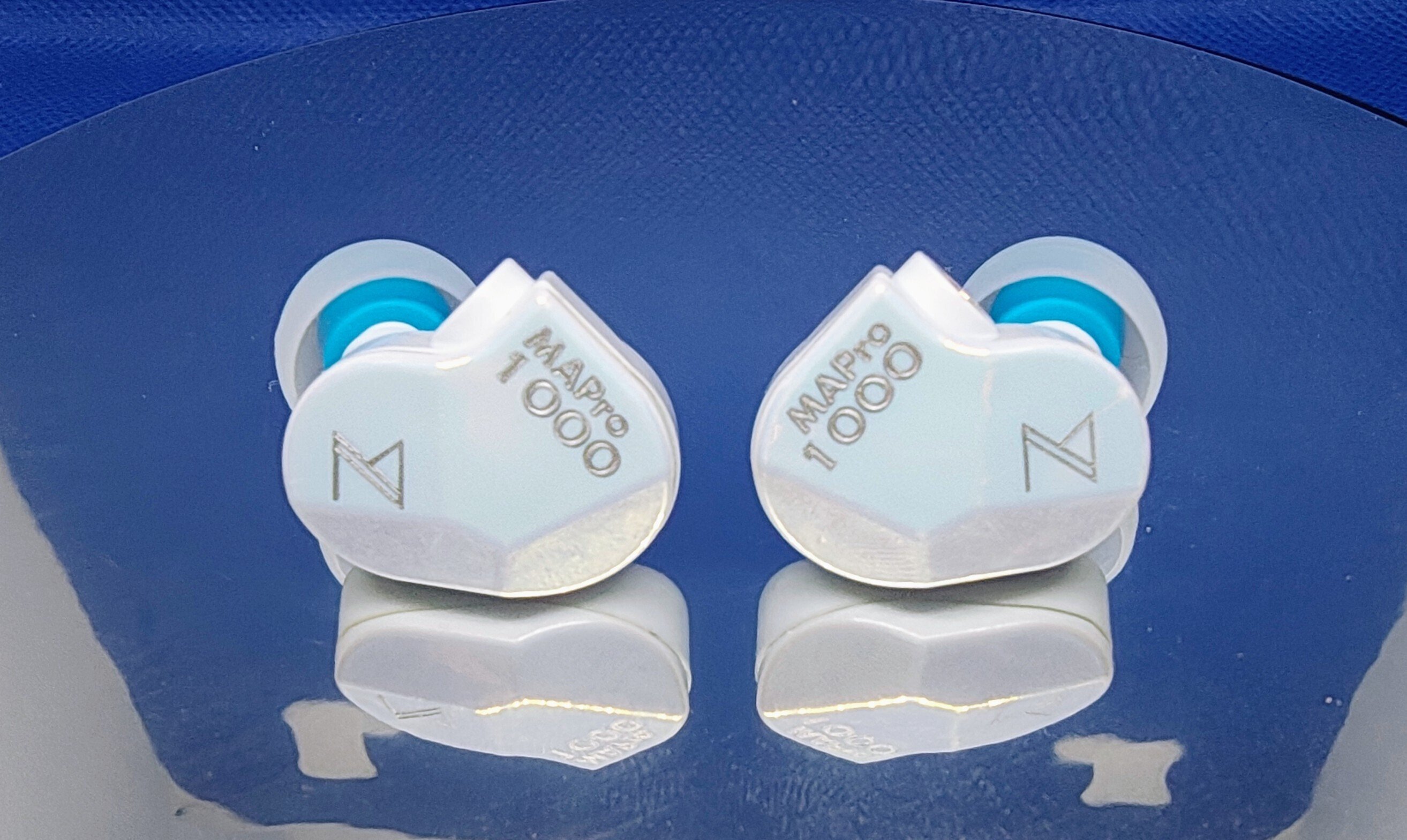 初のMMCXレビュー】Maestraudio MAPro1000 Bluish Snow イヤホン