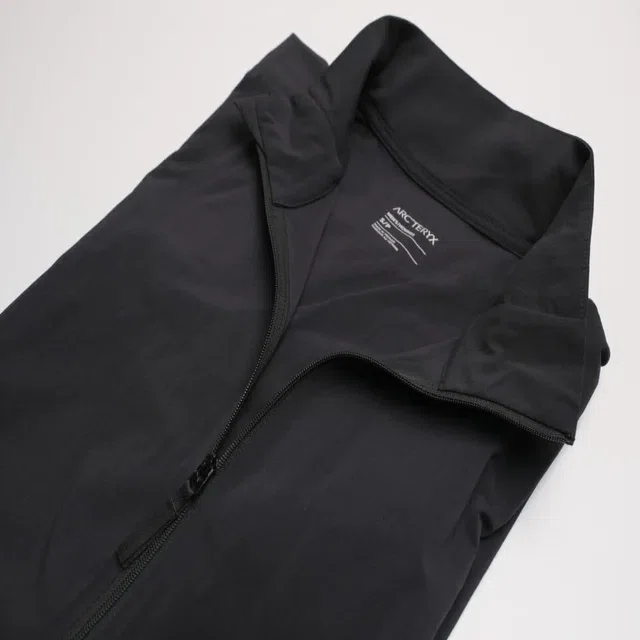Reviewing the ARC'TERYX Acrople Jacket! An ultra-lightweight and