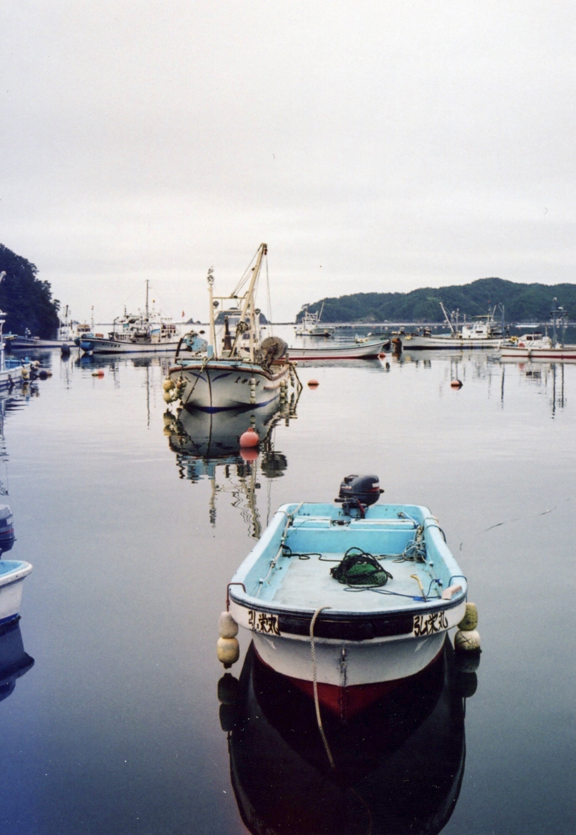 ささやくシャッター Olympus PEN S｜ema_photo