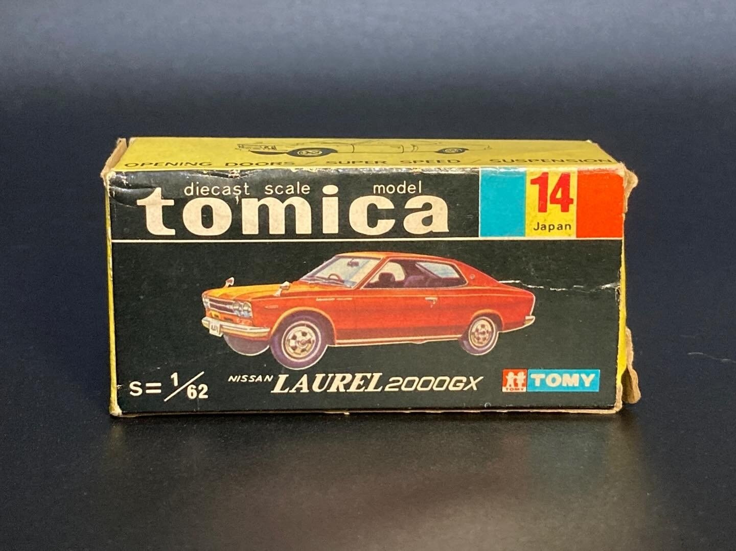 トミカ 日産 ローレル2000SGX スタント専用車 希少品 オリジナル箱付