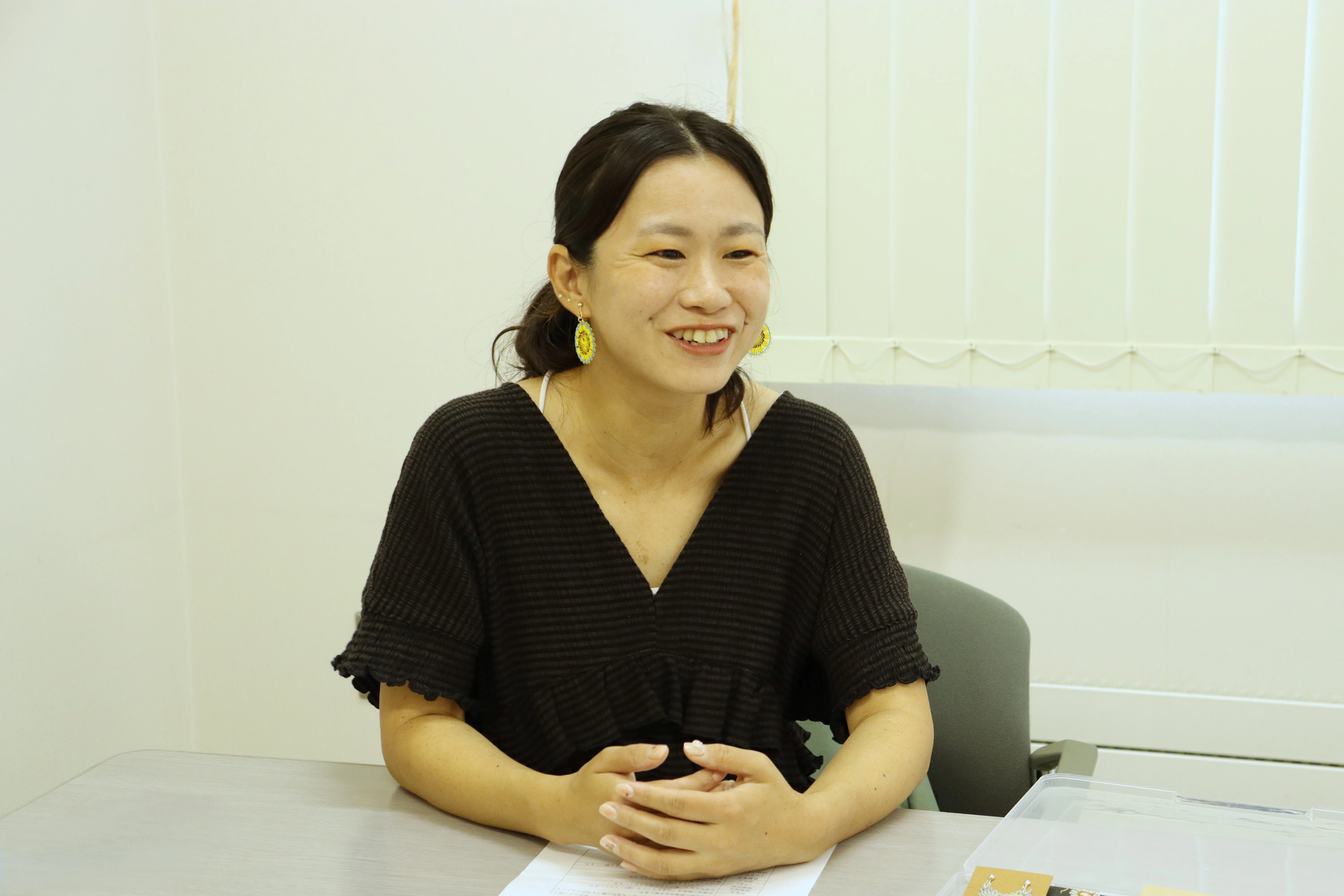 2 武下 智美さん｜ひまわりの町に「ニャンドゥティ」で新しいひまわり