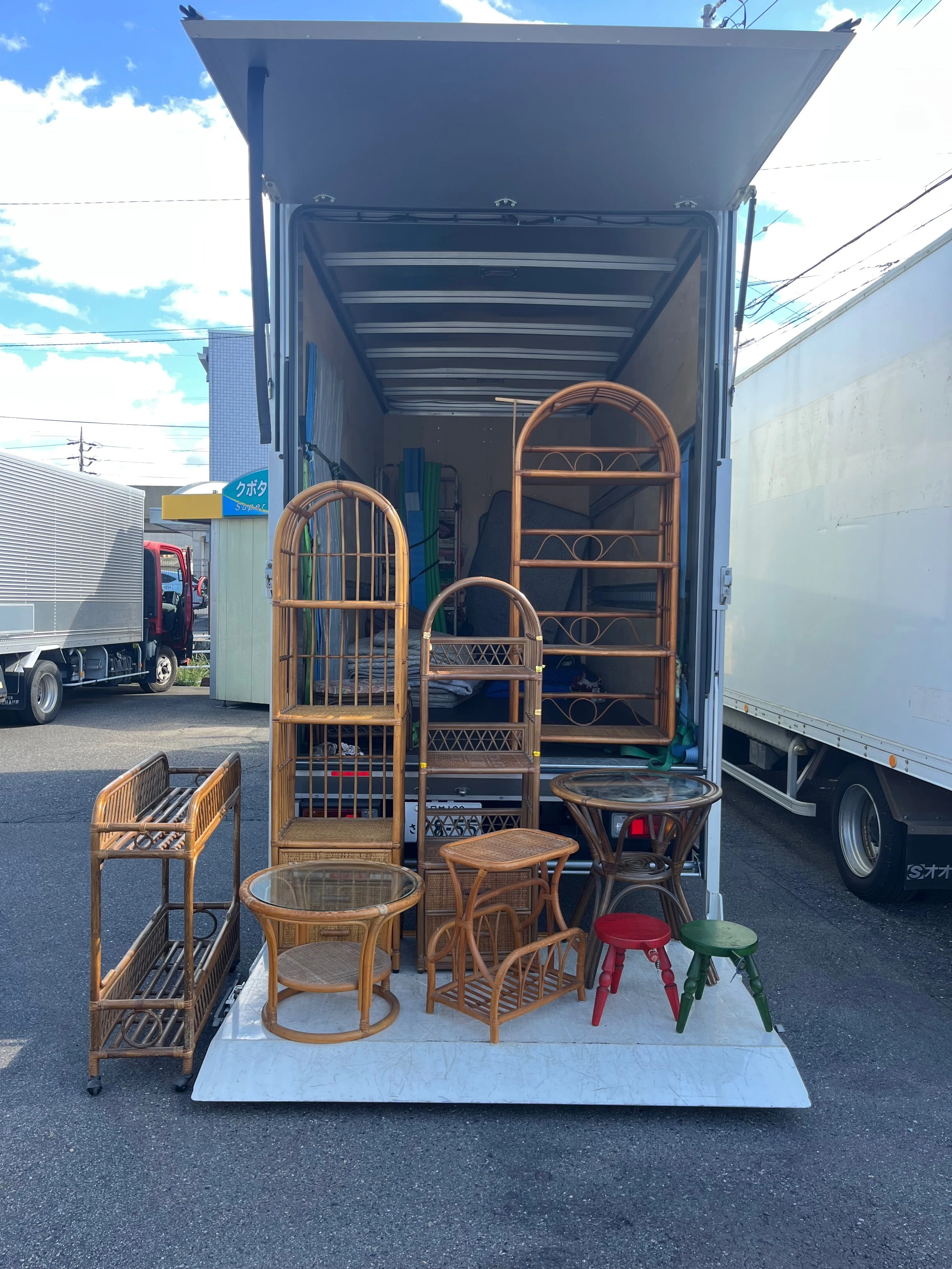 Auction Purchases. 10/28｜ヴィンテージ家具ショップ RESTYLEの