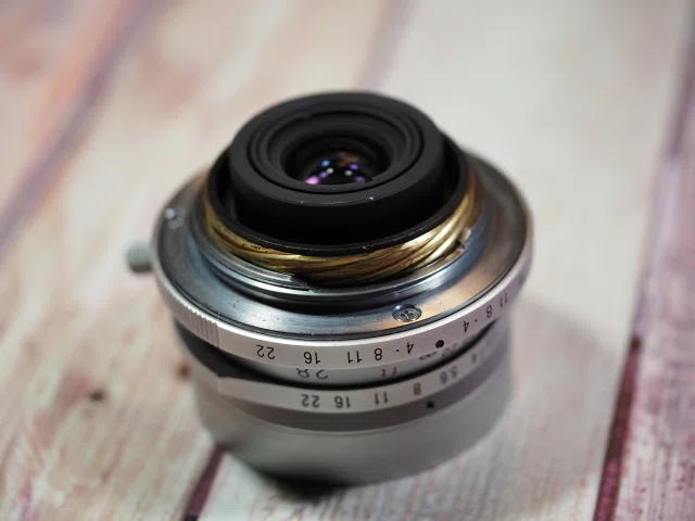 レンズ沼の歩き方」Voigtländer COLOR-SKOPAR 28mm F3.5 ｜saphirinus