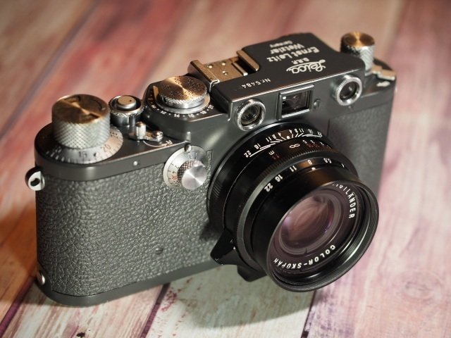 カメラ沼の深淵」 LEICA IIIf｜saphirinus