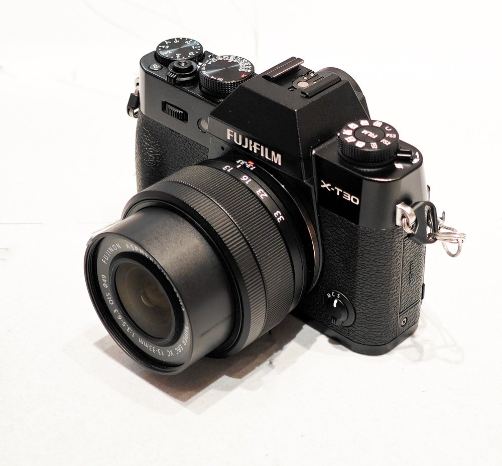 新製品カメラ『富士フイルム X-T30 III』 誰のためのもの