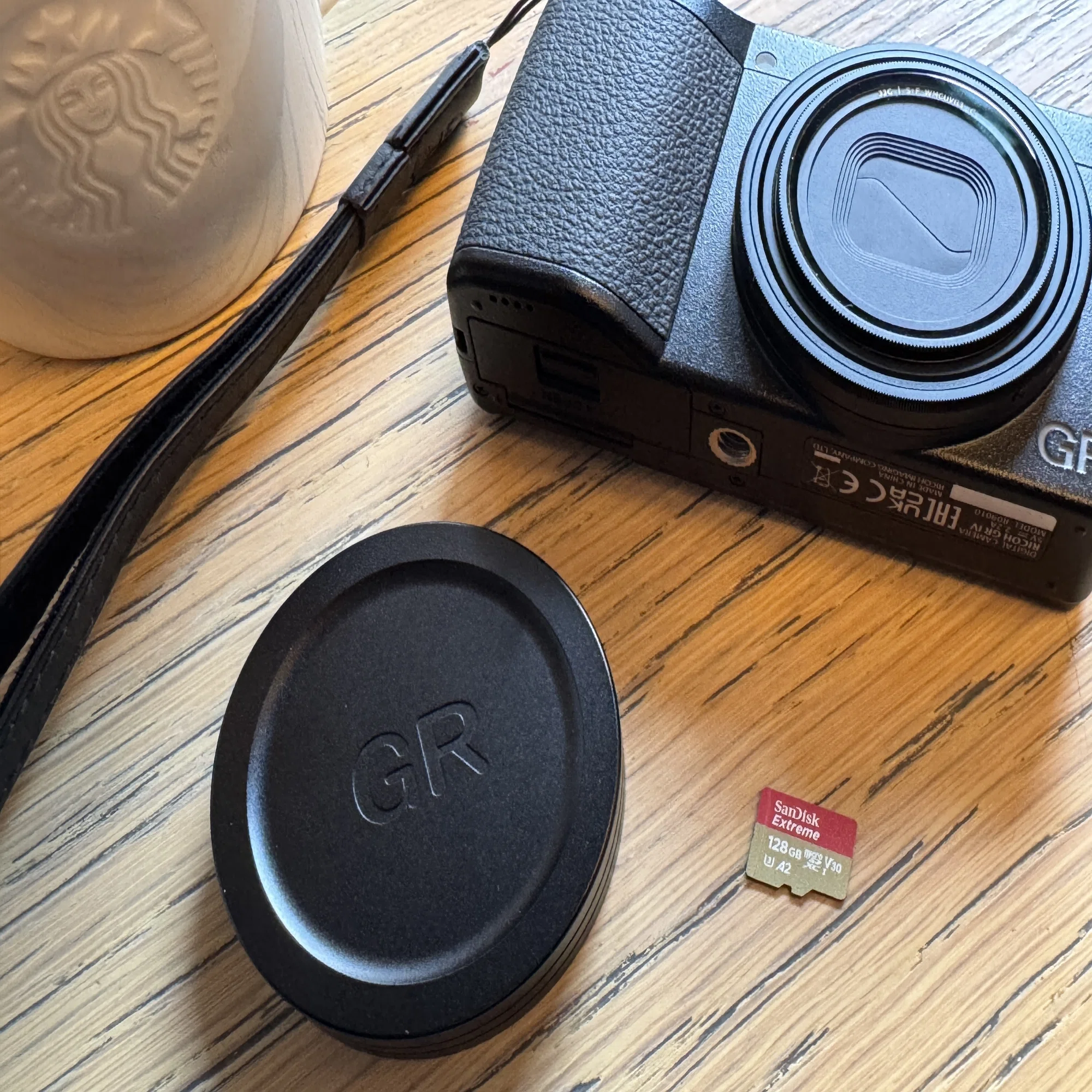GR IVと一緒に購入したアクセサリー紹介｜K | The Tokyo Snap