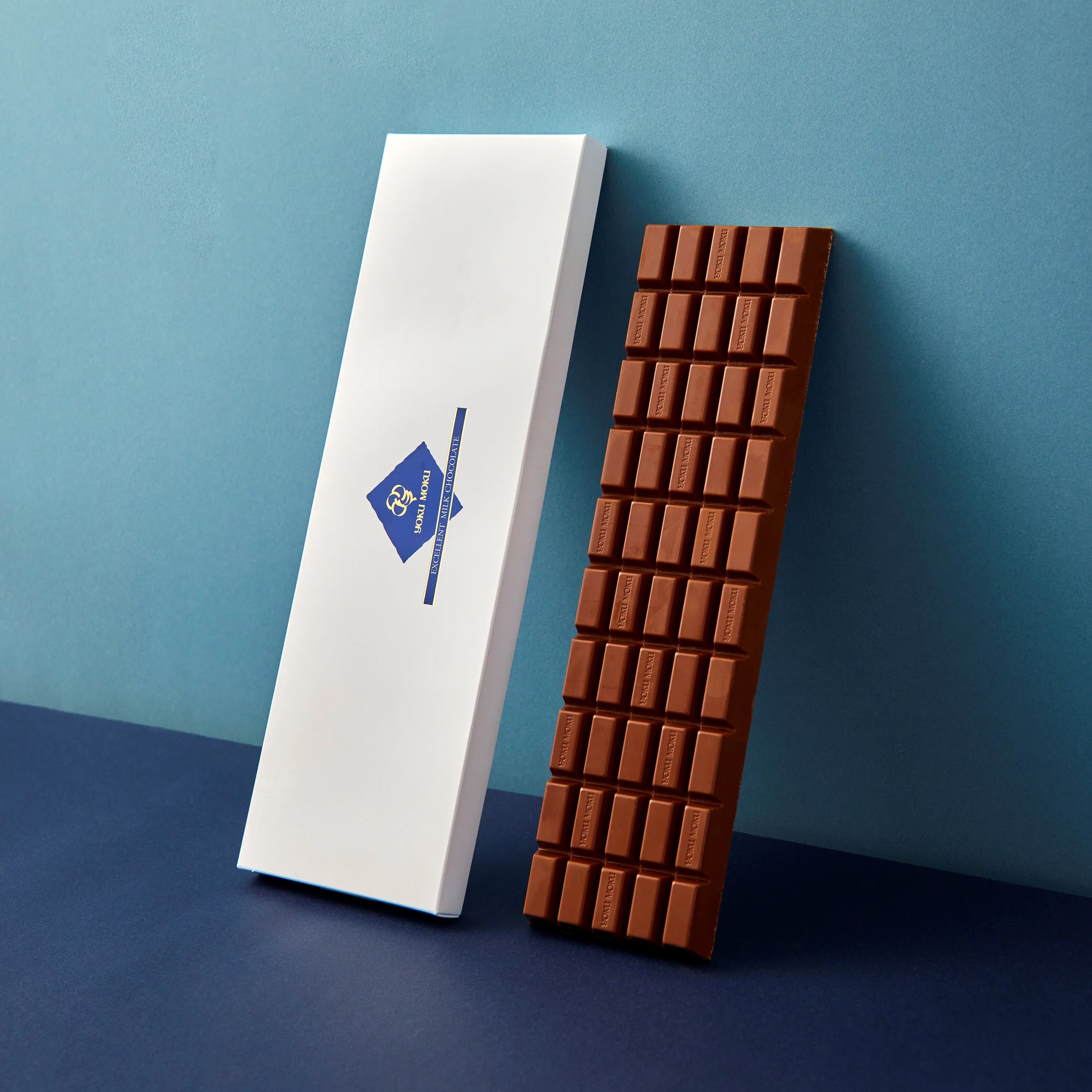 顔より大きいチョコレート？！分け合う幸せ、特別な1枚。｜株式会社