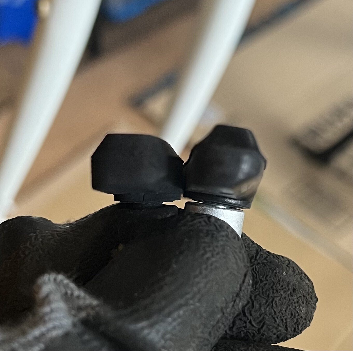 Giant Escape R3】 はじめてのチューブ交換｜のまる｜Webエンジニア