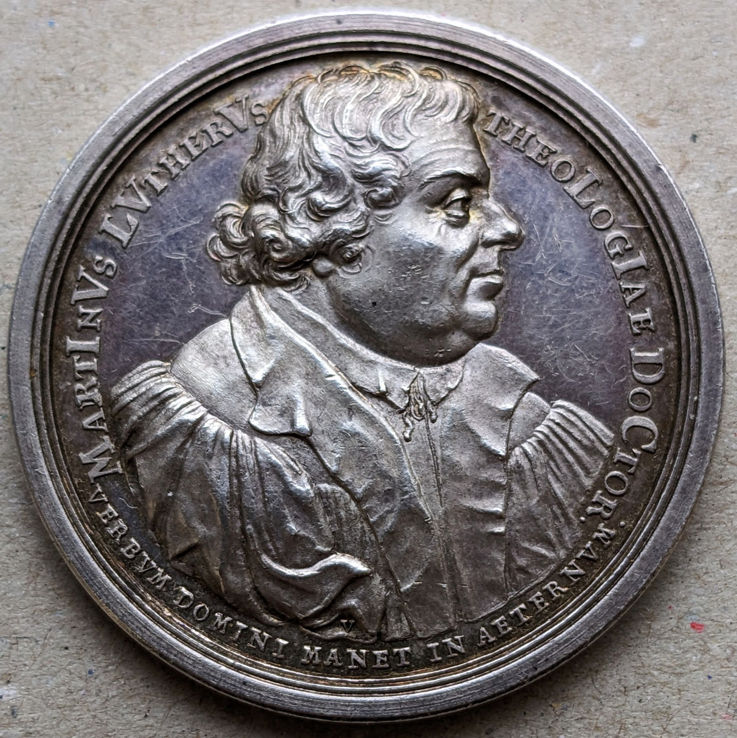 1717年 宗教改革200周年 ニュルンベルク都市景観銀メダル (1717 200th