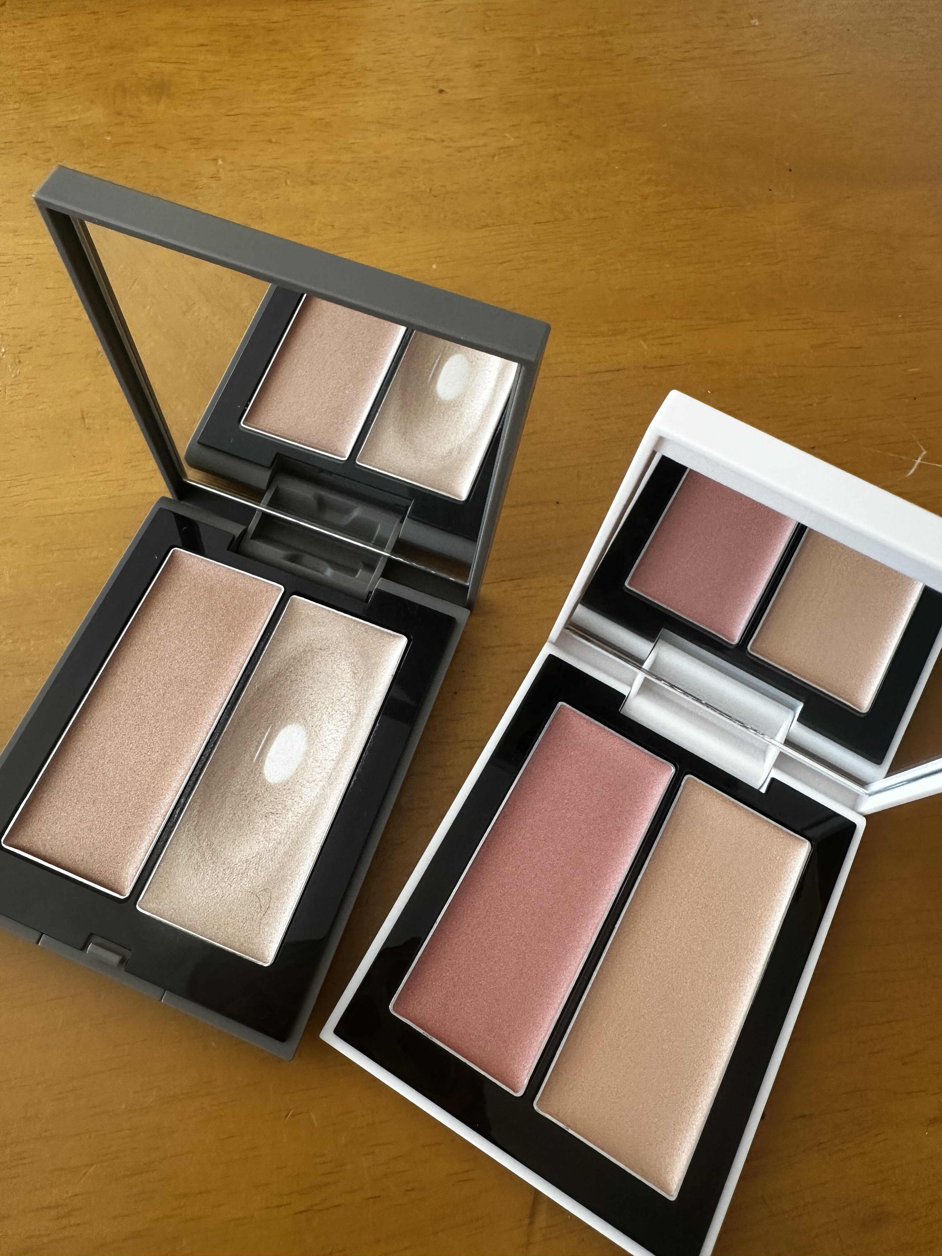 THREE】シマリング グロー デュオ R / X01〈限定〉💫｜犬とわたし、の日常