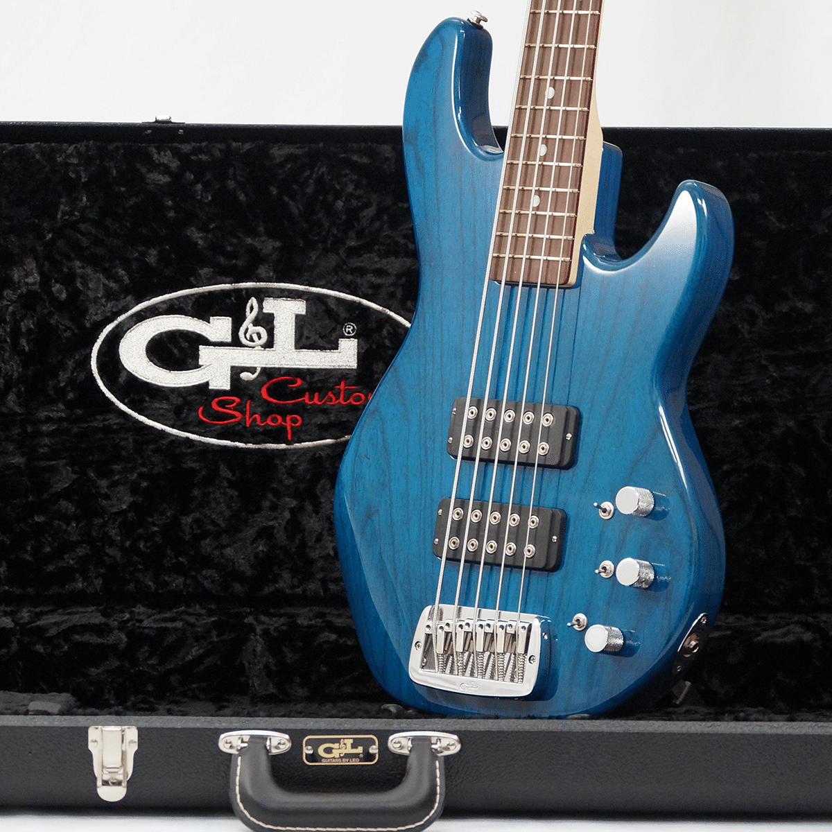 G&L祭り！USAカスタムショップ製の極上5弦ベース「L-2500
