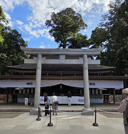 おんな二人旅 神話が息づく地」 鹿島・香取神宮を彷徨う｜asaisan