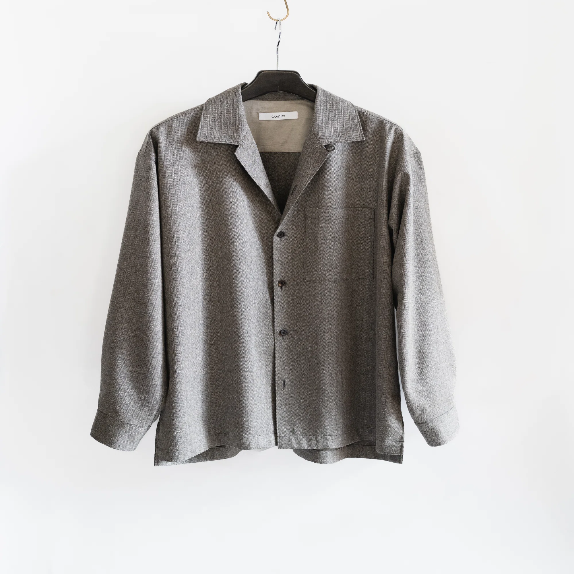 誰も教えてくれない「服の売り方」を徹底研究・最新版！本当にメルカリ 