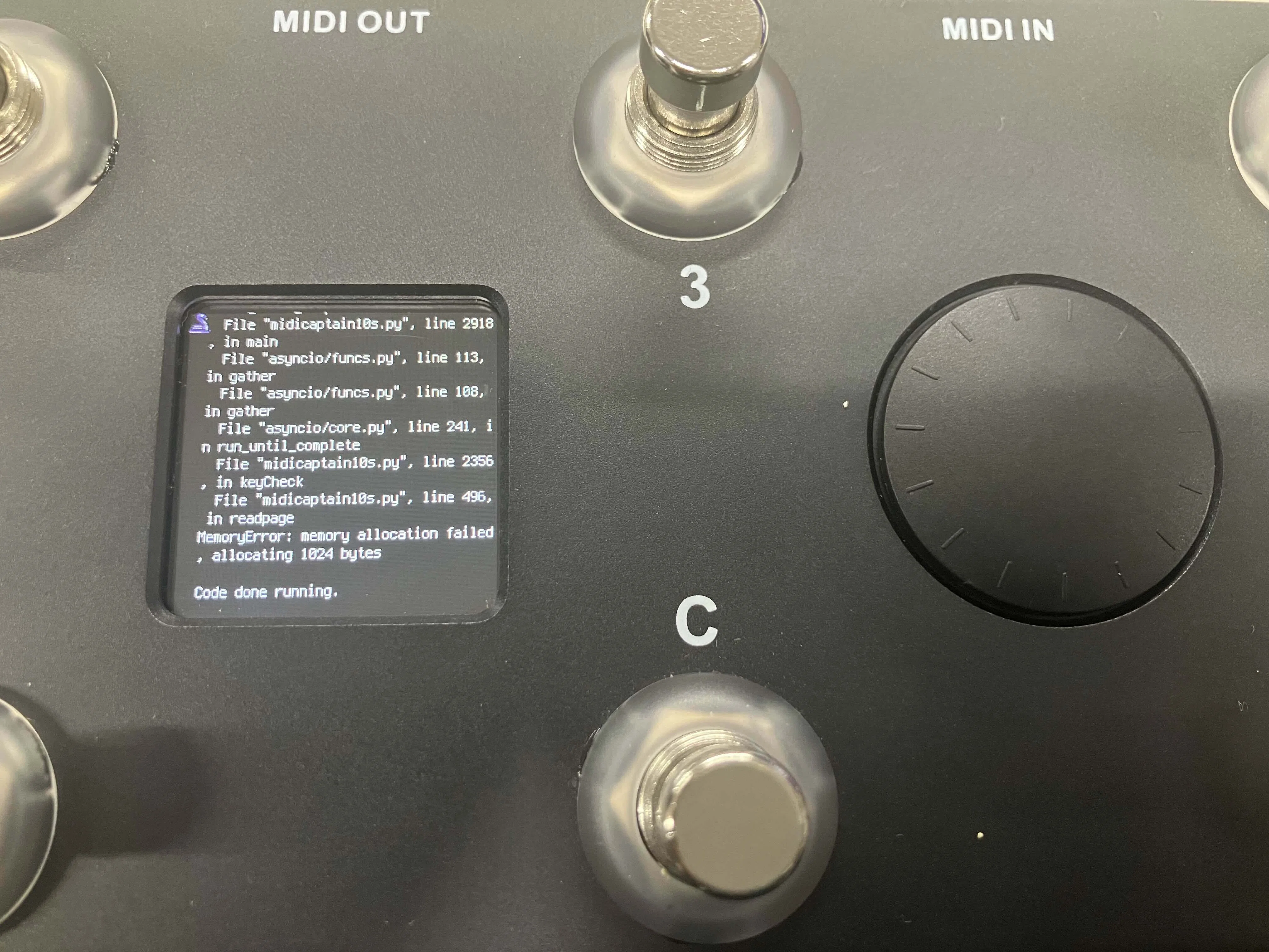 MIDI CAPTAINは上級者向けだが最強のスイッチャー｜htakeshi47