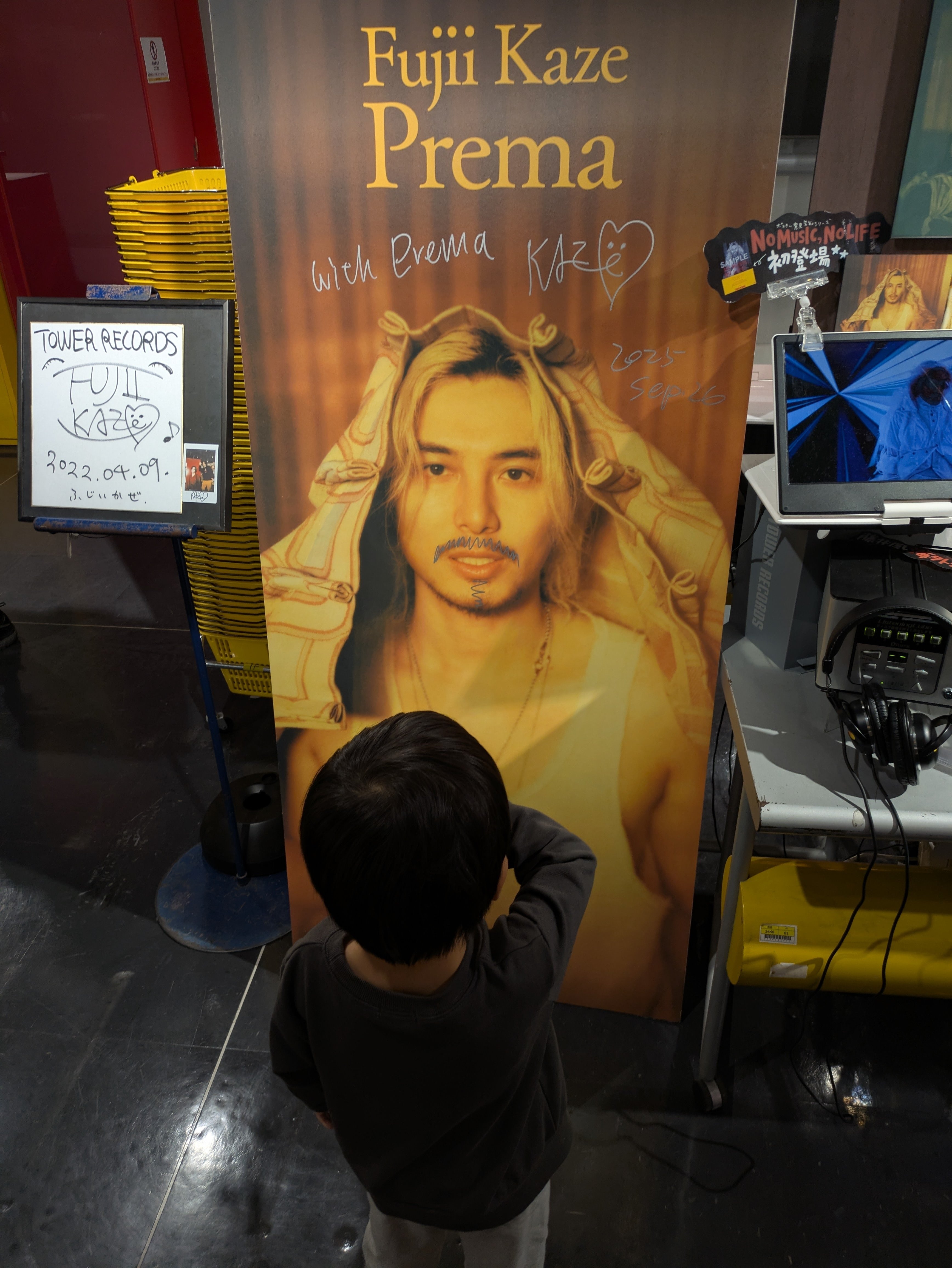 貴重 オアシス Live25 再結成ツアー 8/8 EDINBURGHリトグラフ Oasis、新たに「Bring It On Down (25年8月9日エディンバラ公演