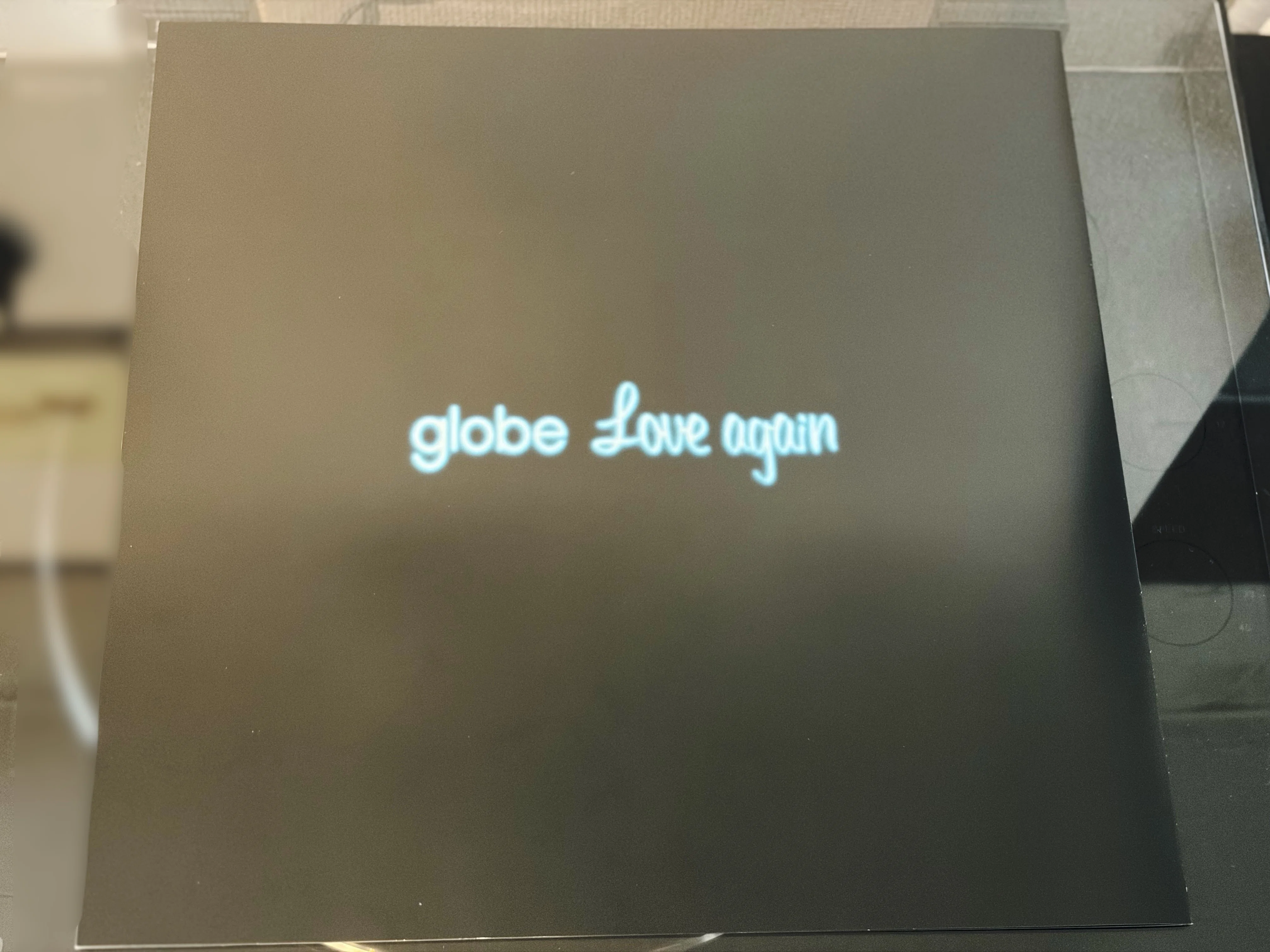 globe 初期4作品の2枚組LPアナログレコードが届いたので、開封してみた