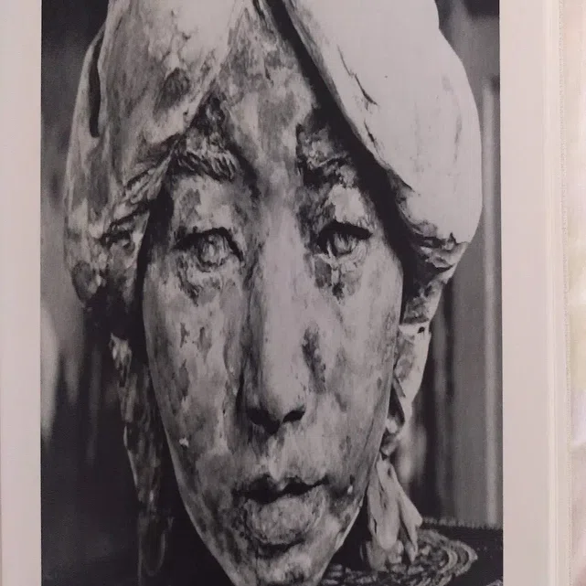 高村光太郎 Ⅶ 智恵子の紙絵 死の間際に残した清浄無垢の造形｜てんまこ