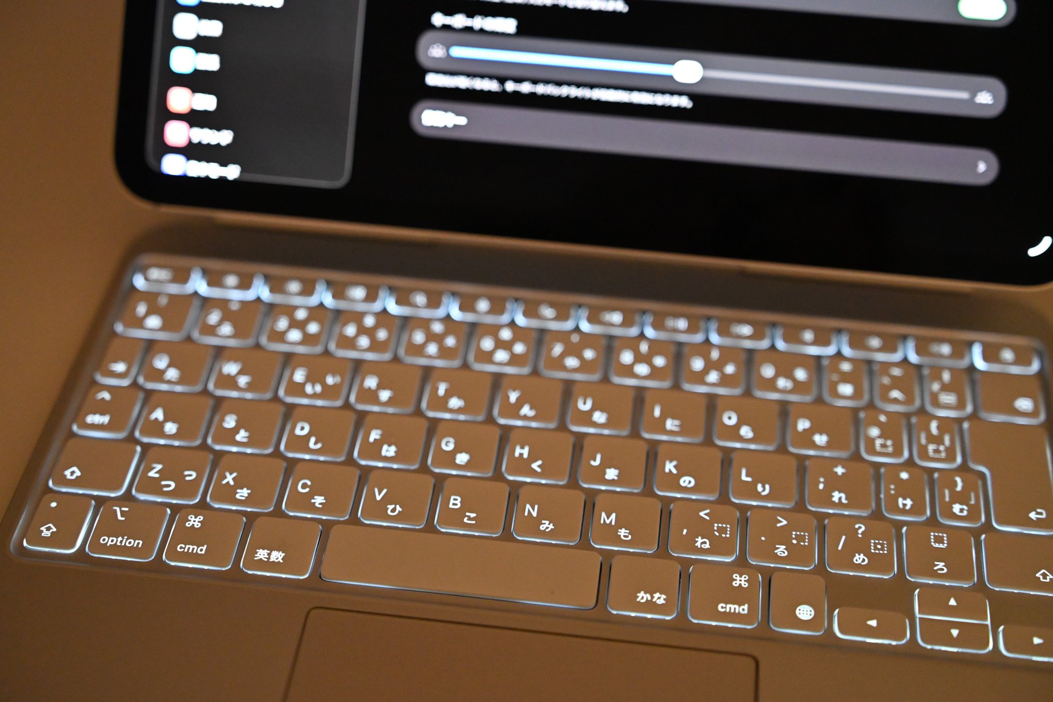 【新品同様品】iPad Magic Keyboard Pro 11 M4 Apple Japan Magic Keyboard 11インチiPad Pro（M4）用を検証レビュー