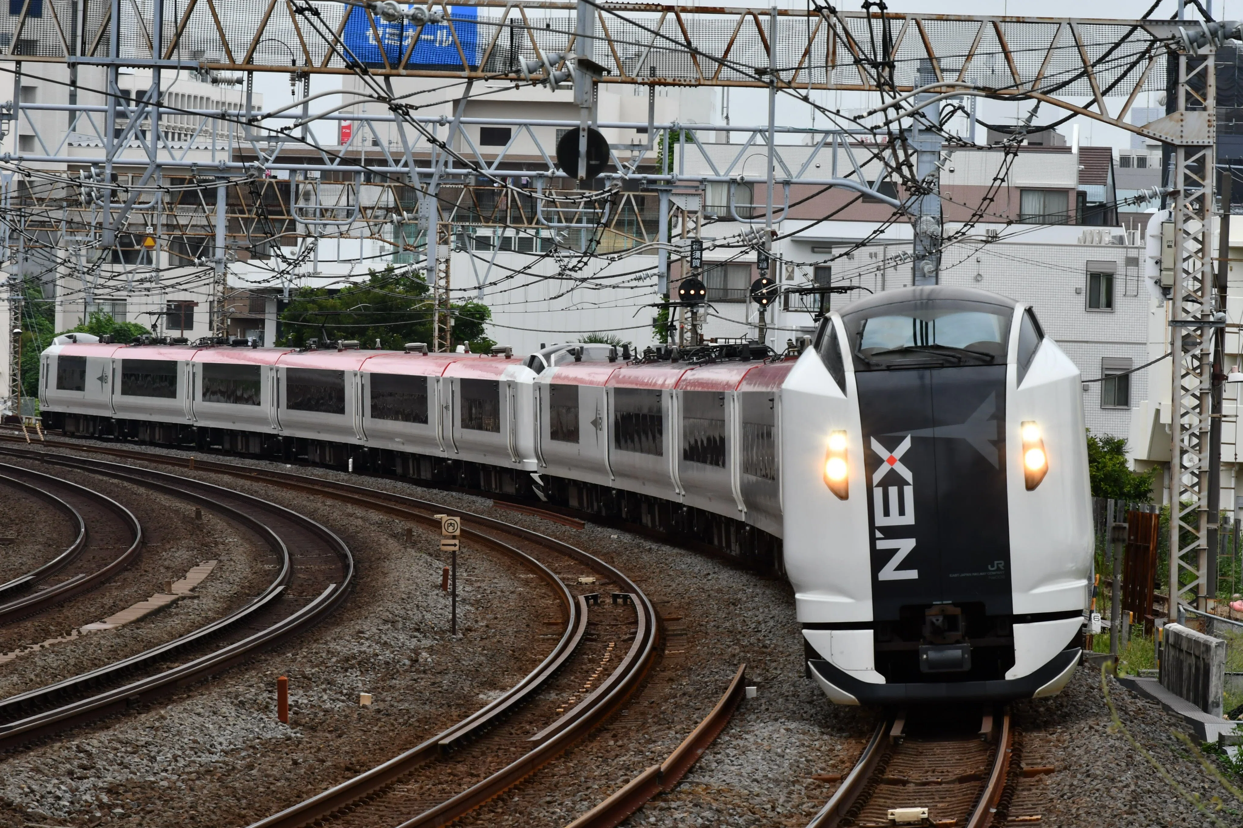 成田エクスプレスが意外とコスパ良いなと感じた件。｜長門にいろく@駅