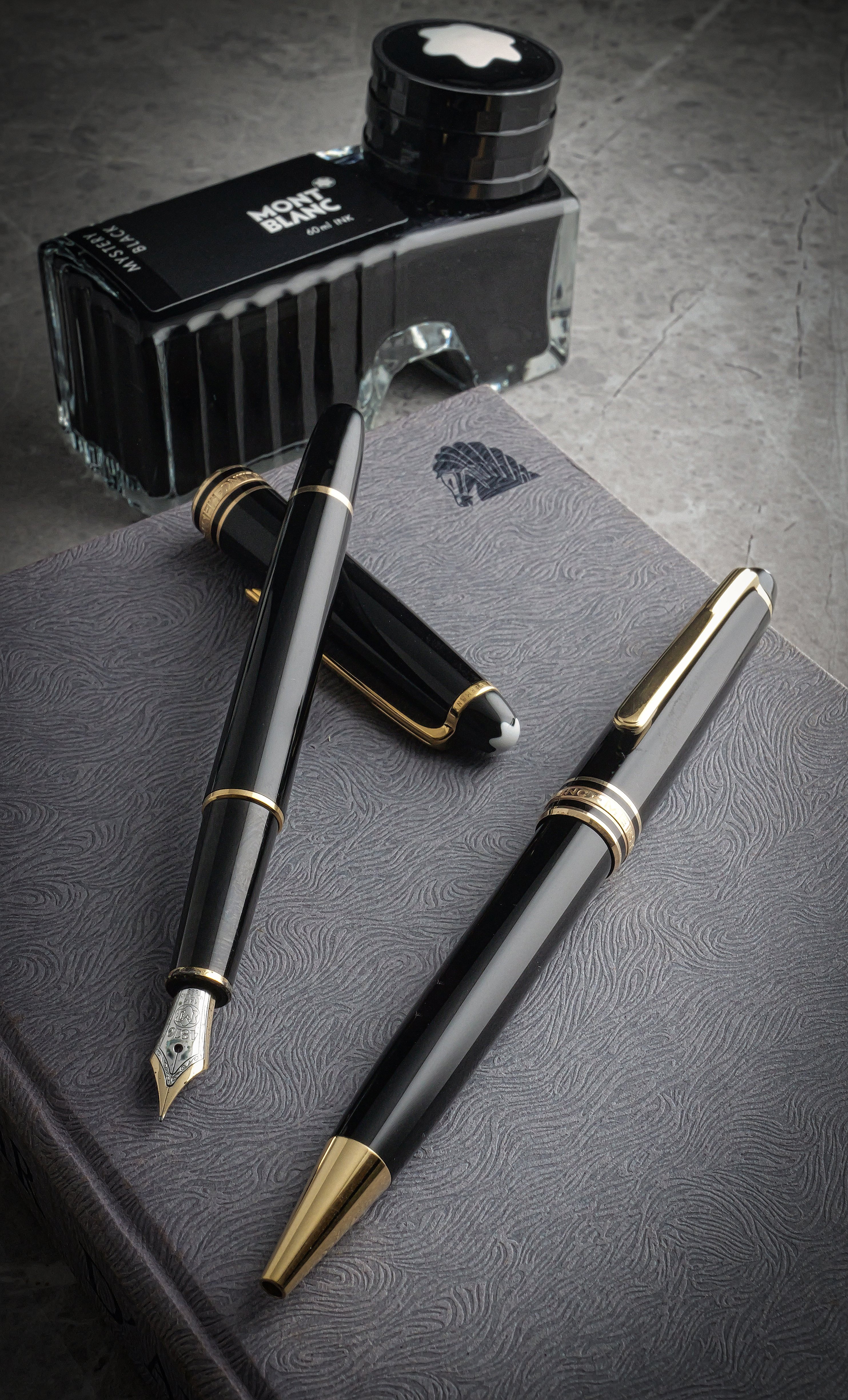 胸ポケットに品格を添える：Meisterstück Classique Ballpoint Pen