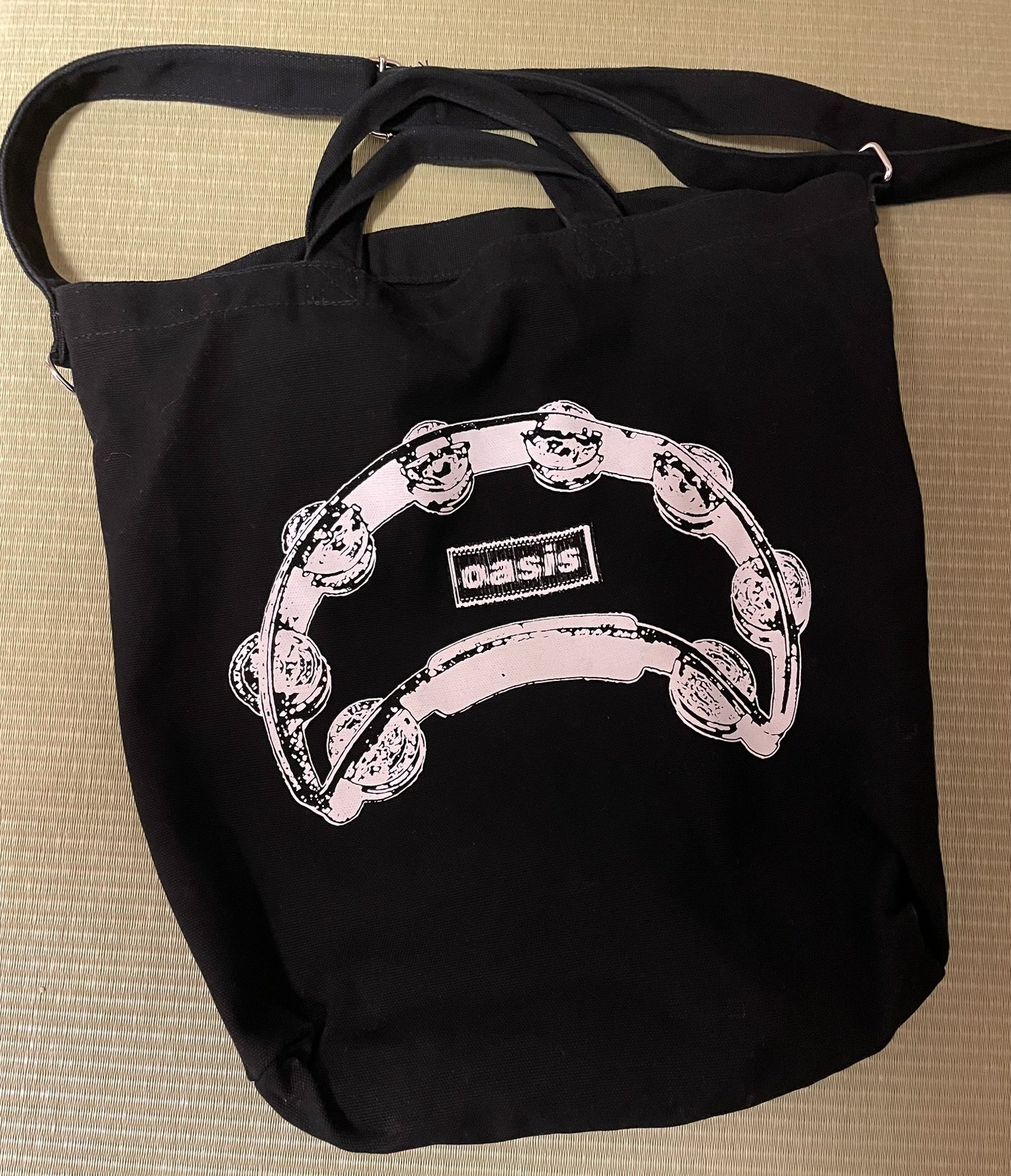 わたしのオア活 Vol.01 ～グッズ編～｜クロマニヨンズoasisライブボーズ