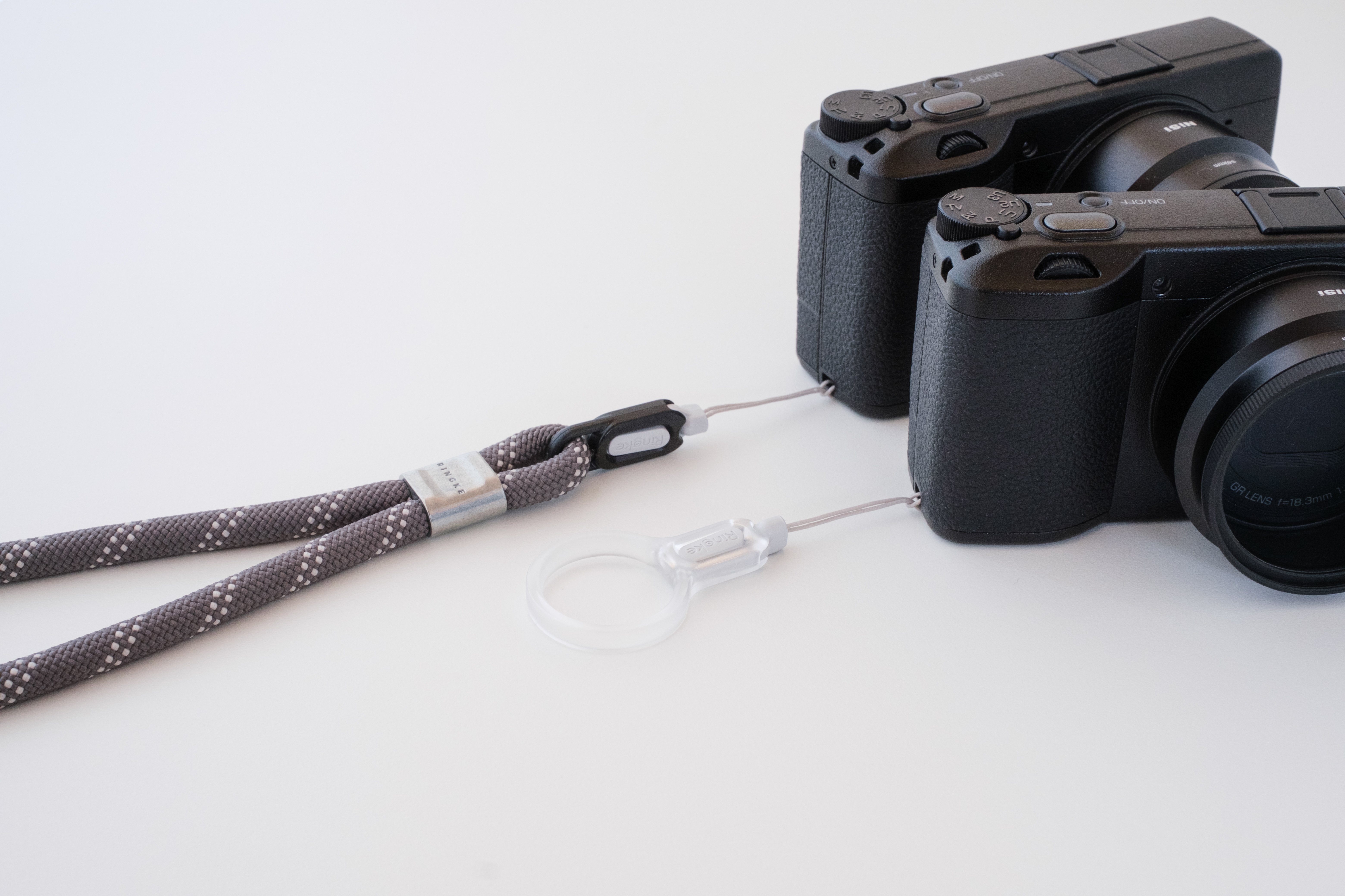 GRシリーズにピッタリな着脱式のストラップとリング｜Harushika