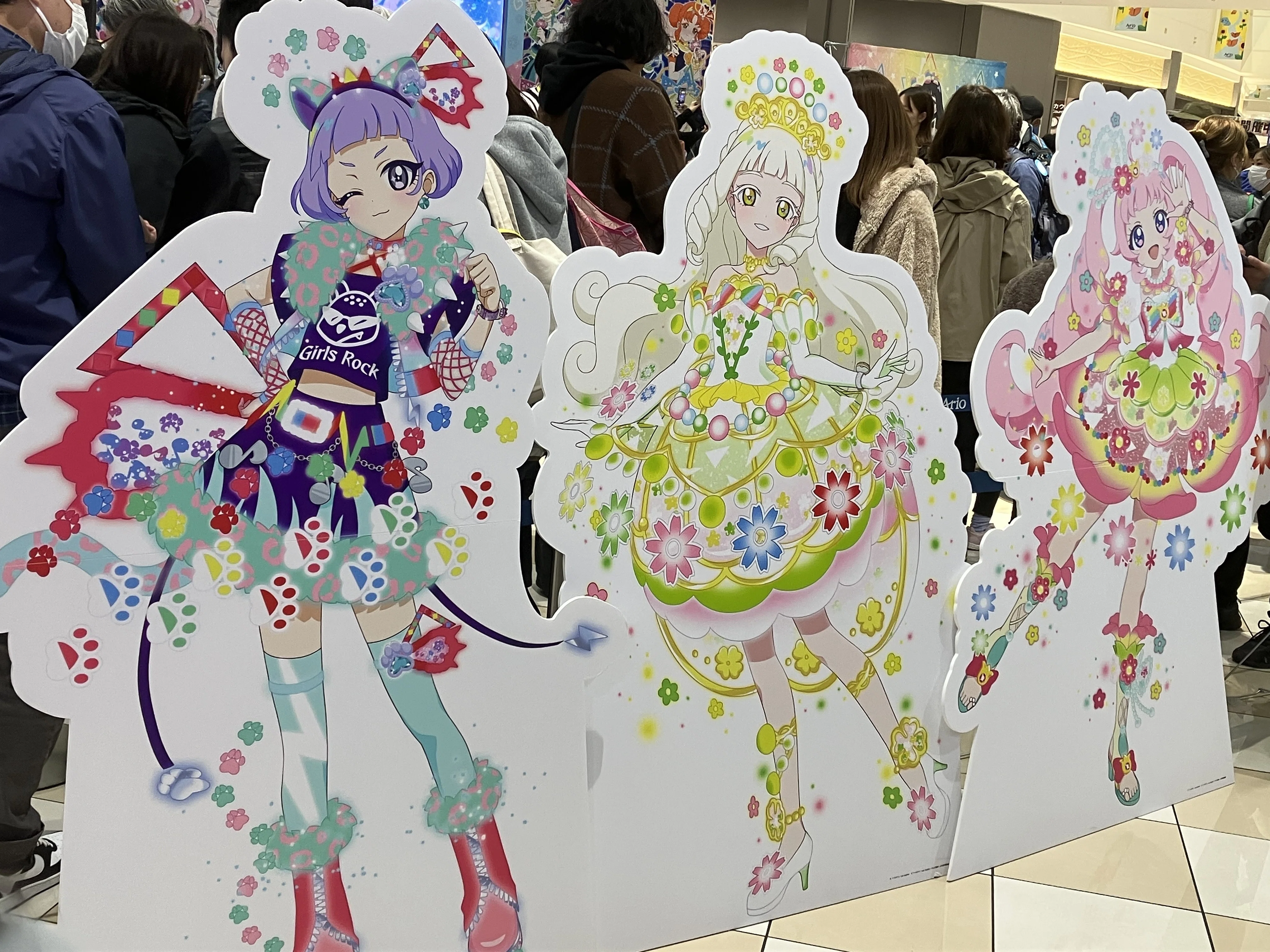 雨でも始発で並ぶ！バズリウムツアー北砂参戦レポート #アイプリ｜月宮灯