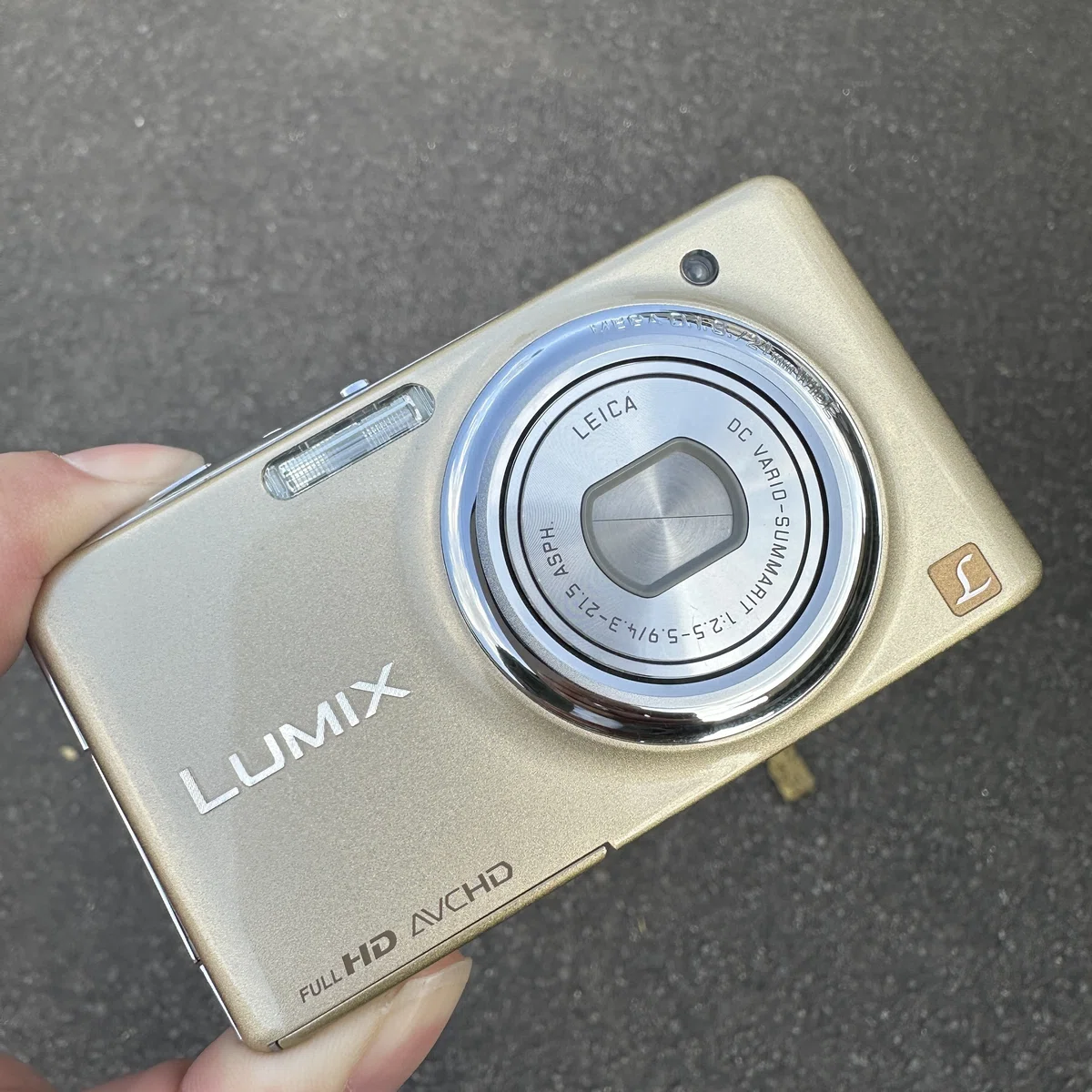 オールドコンデジ紹介】Panasonic LUMIX DMC-FX77｜はむのカメラショップ