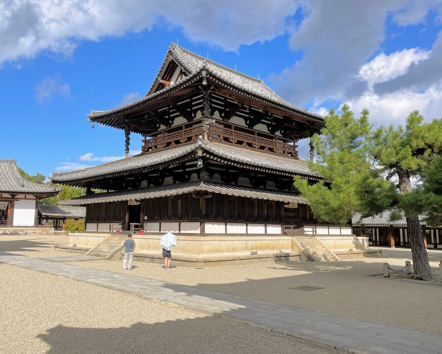 JTBポケットガイド 飛鳥・山の辺・法隆寺 法隆寺の御開帳と、斑鳩三塔 奈良の秋｜美術館とお寺と猫